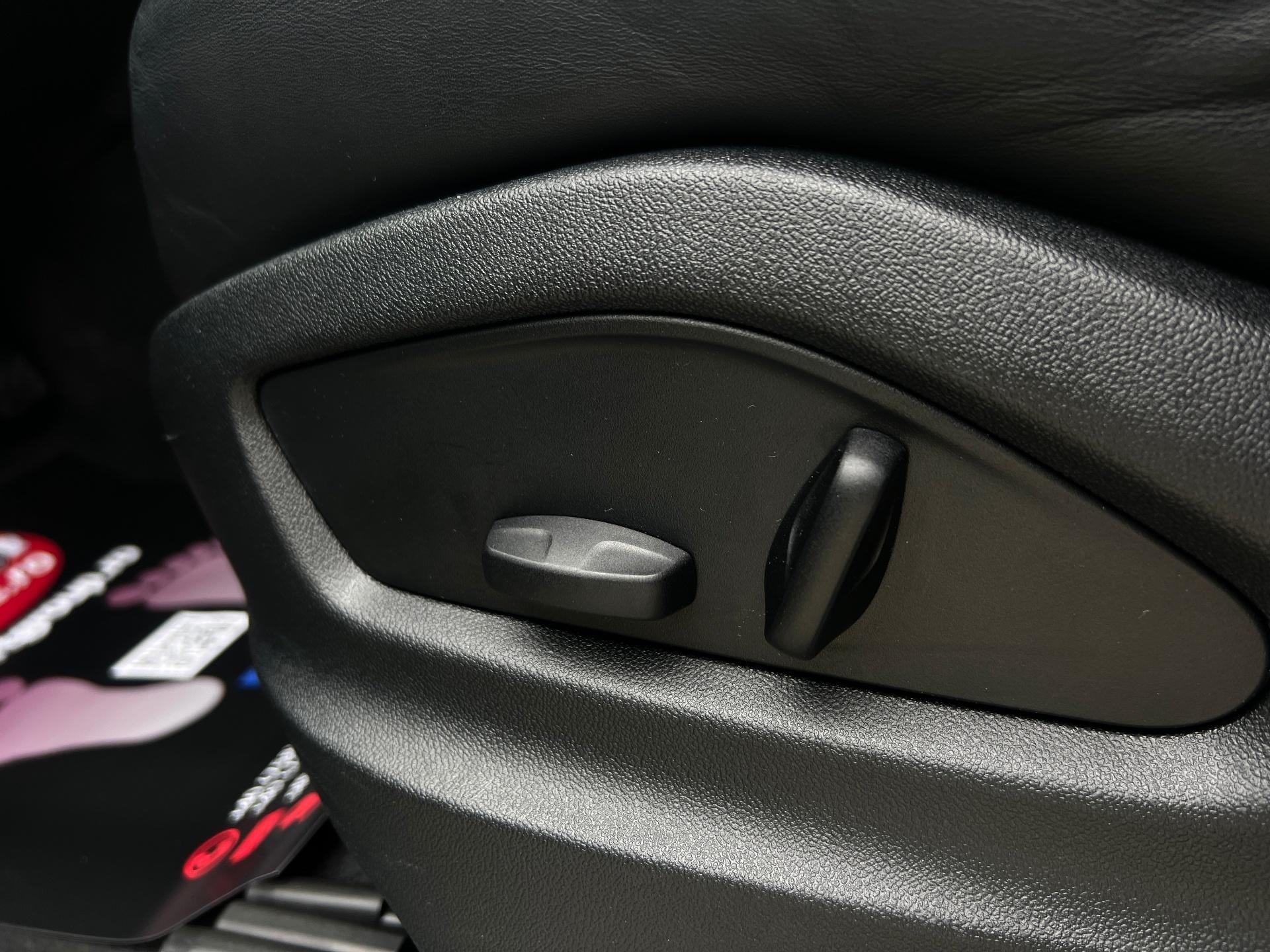 Porsche-Cayenne