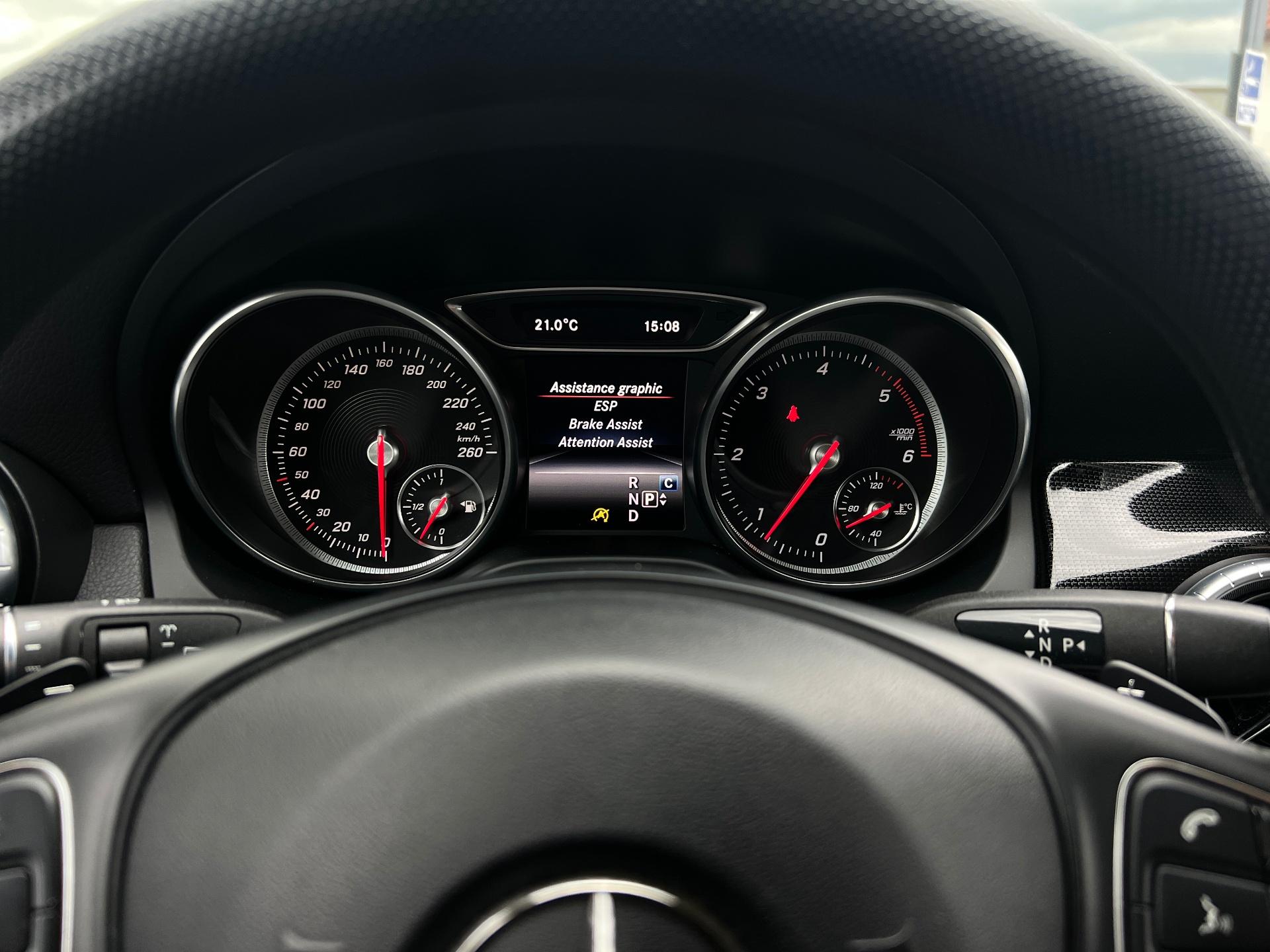 Mercedes-Benz-CLA