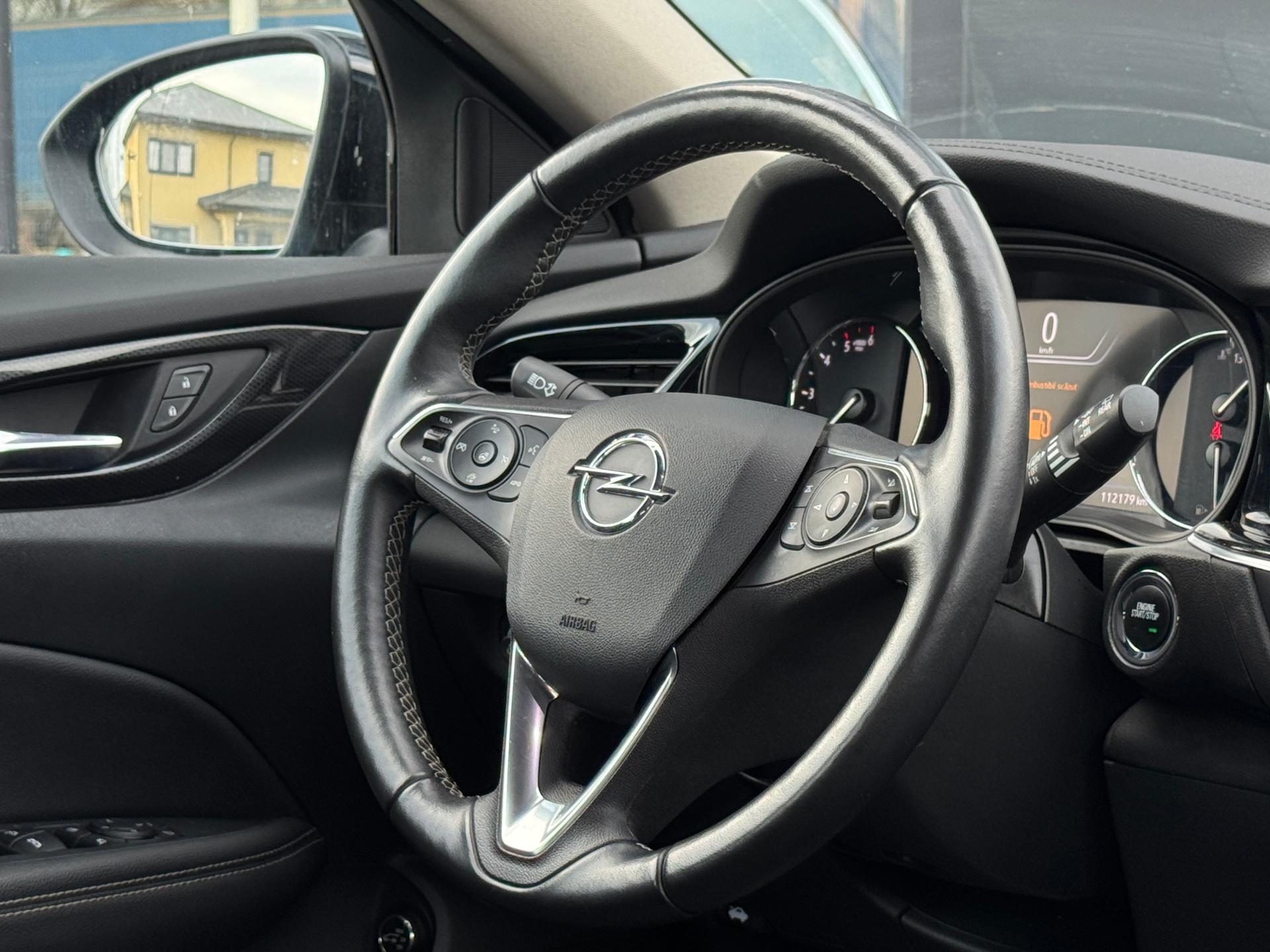 Opel-Insignia