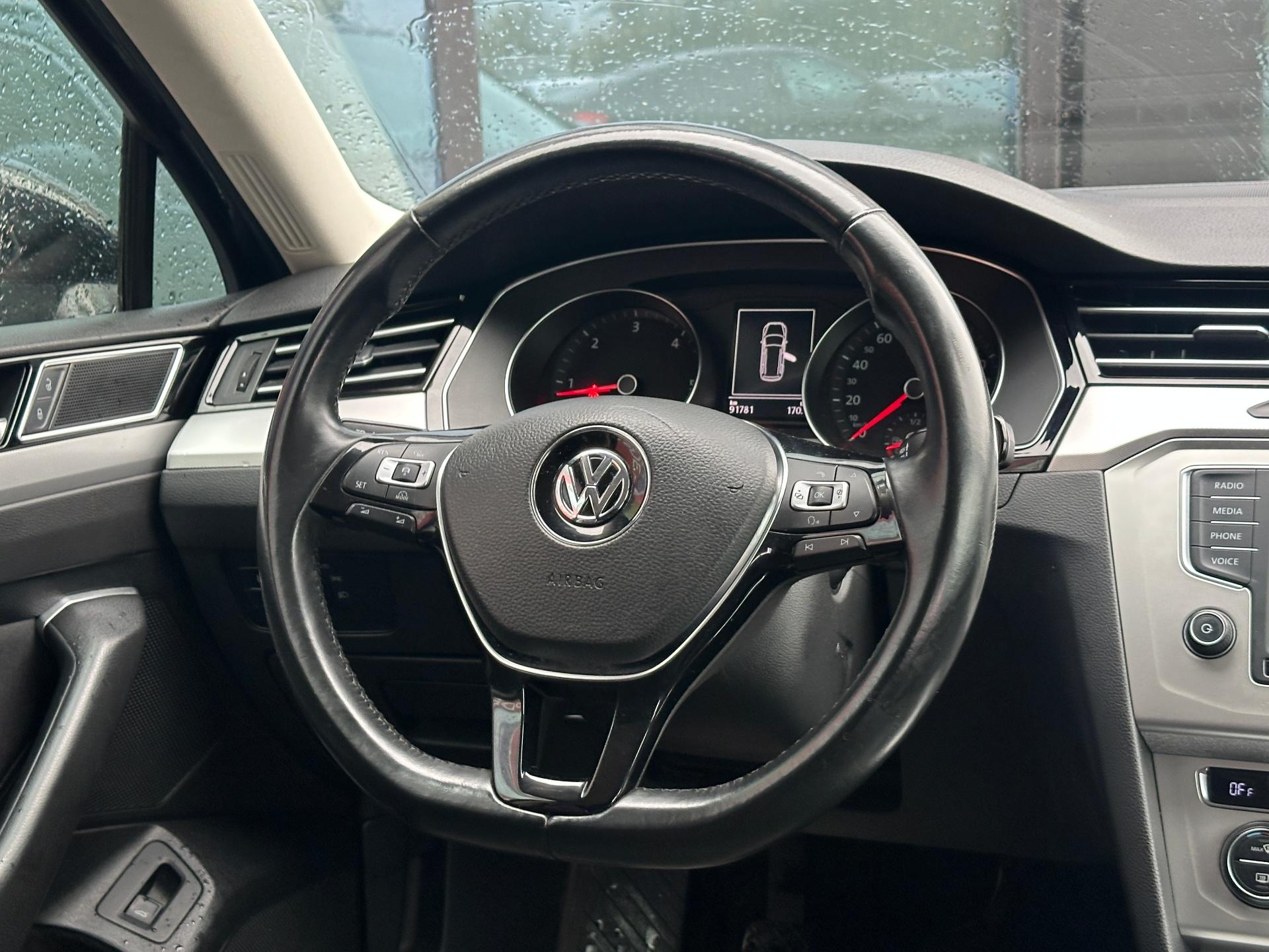 Volkswagen-Passat
