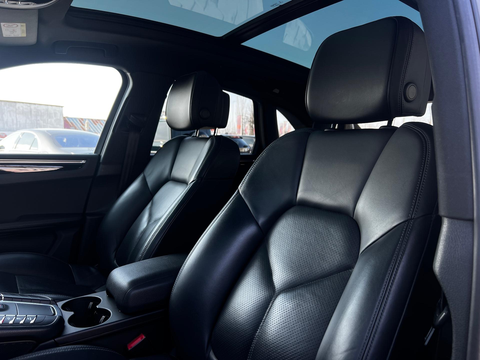 Porsche-Macan