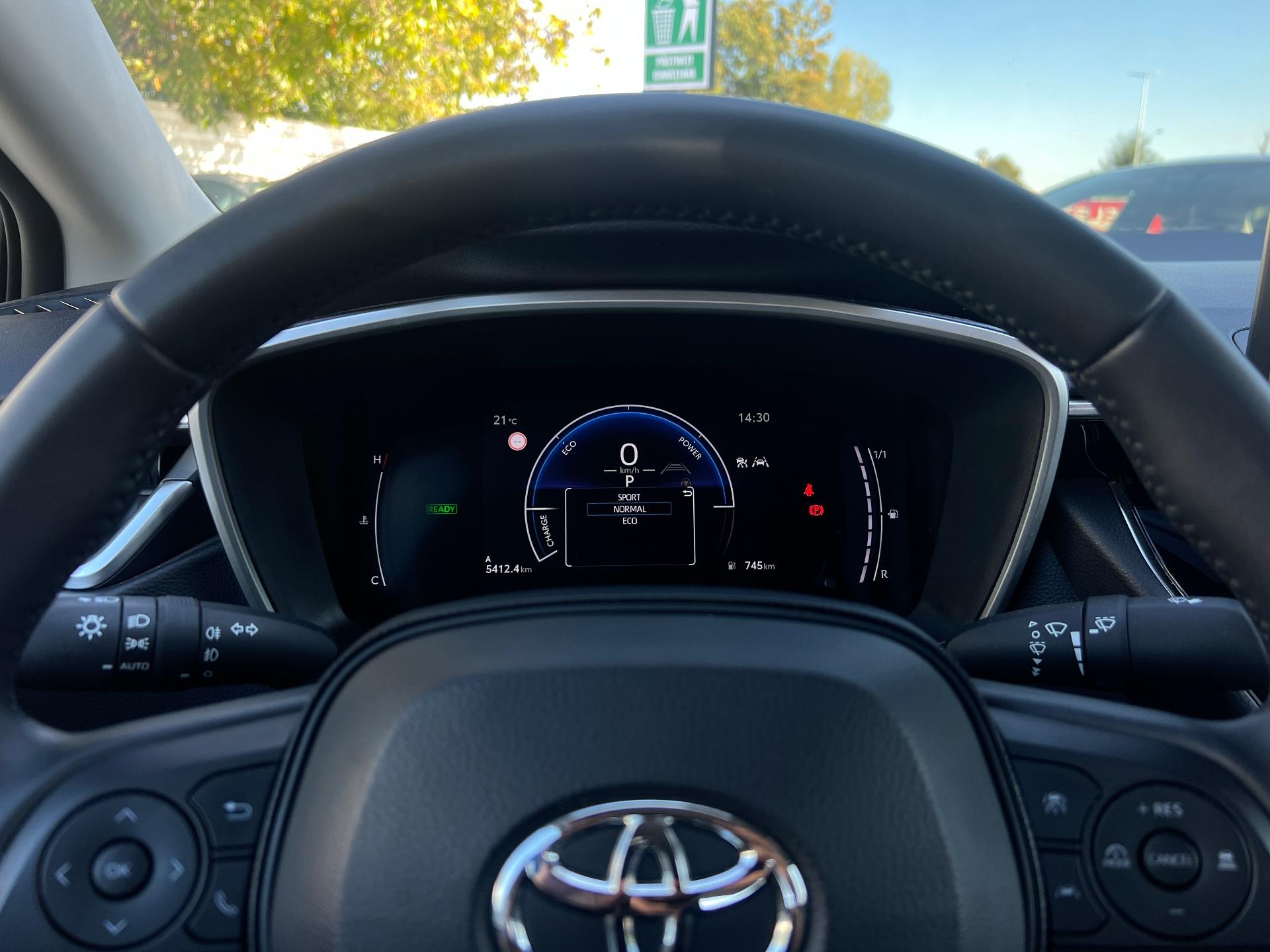 Toyota-Corolla