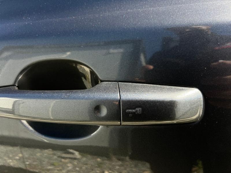 Car Thumb