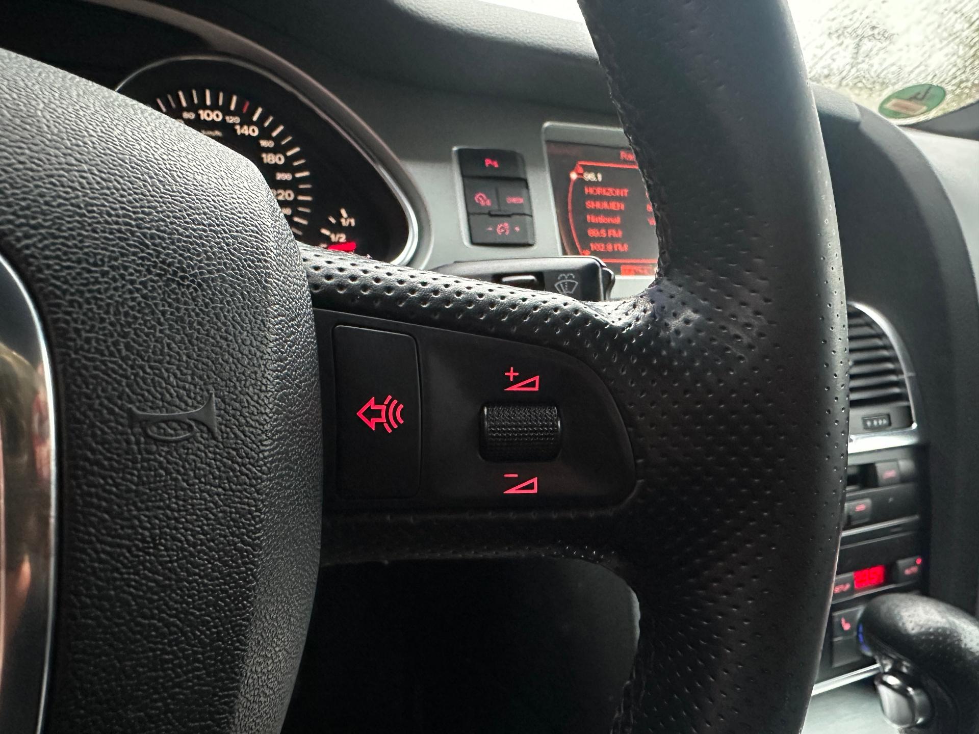 Audi-Q7