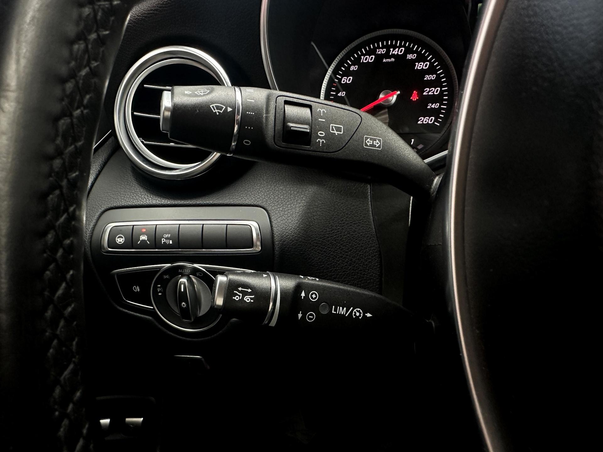 Mercedes-Benz-GLC