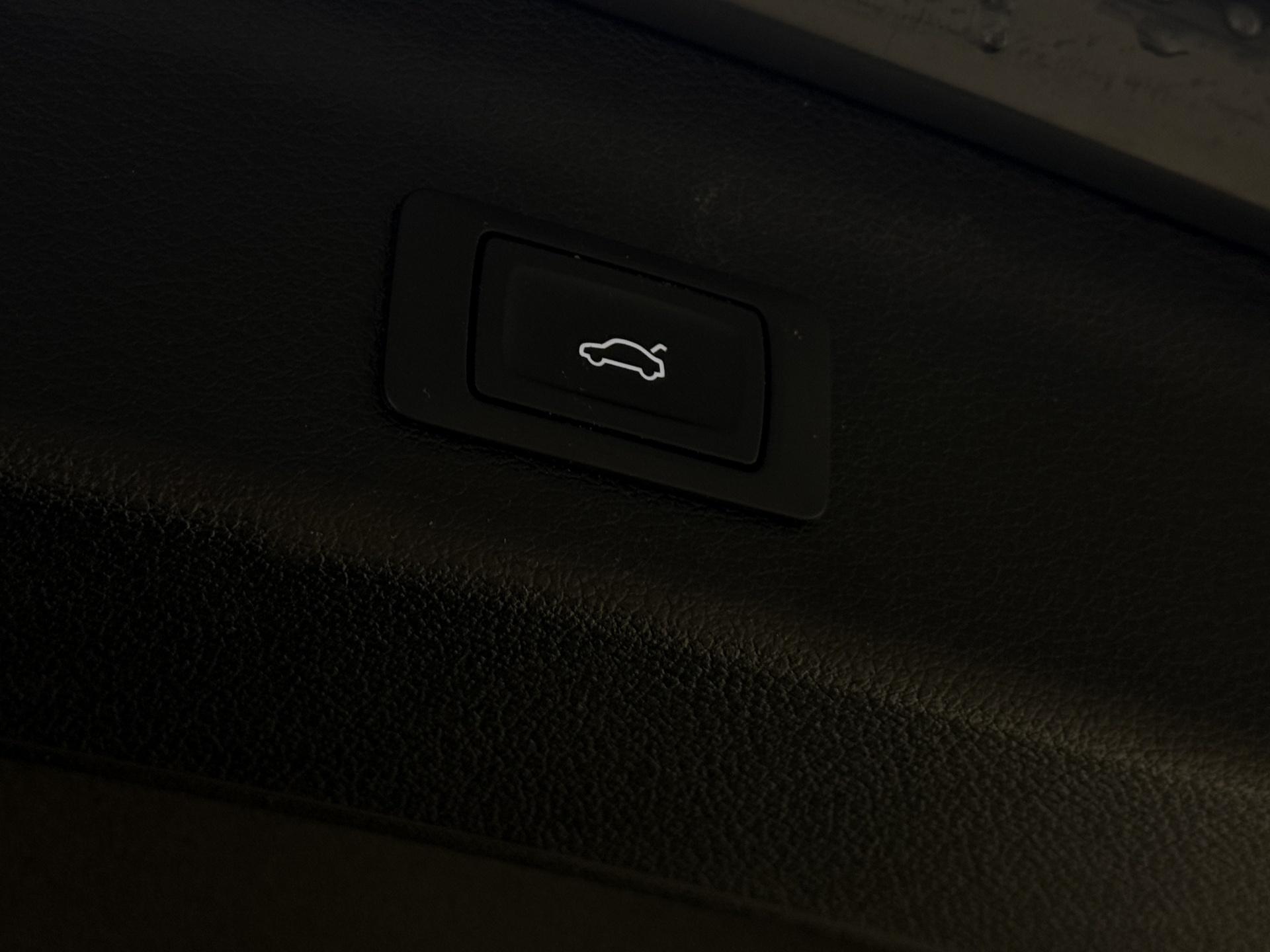 Audi-Q3