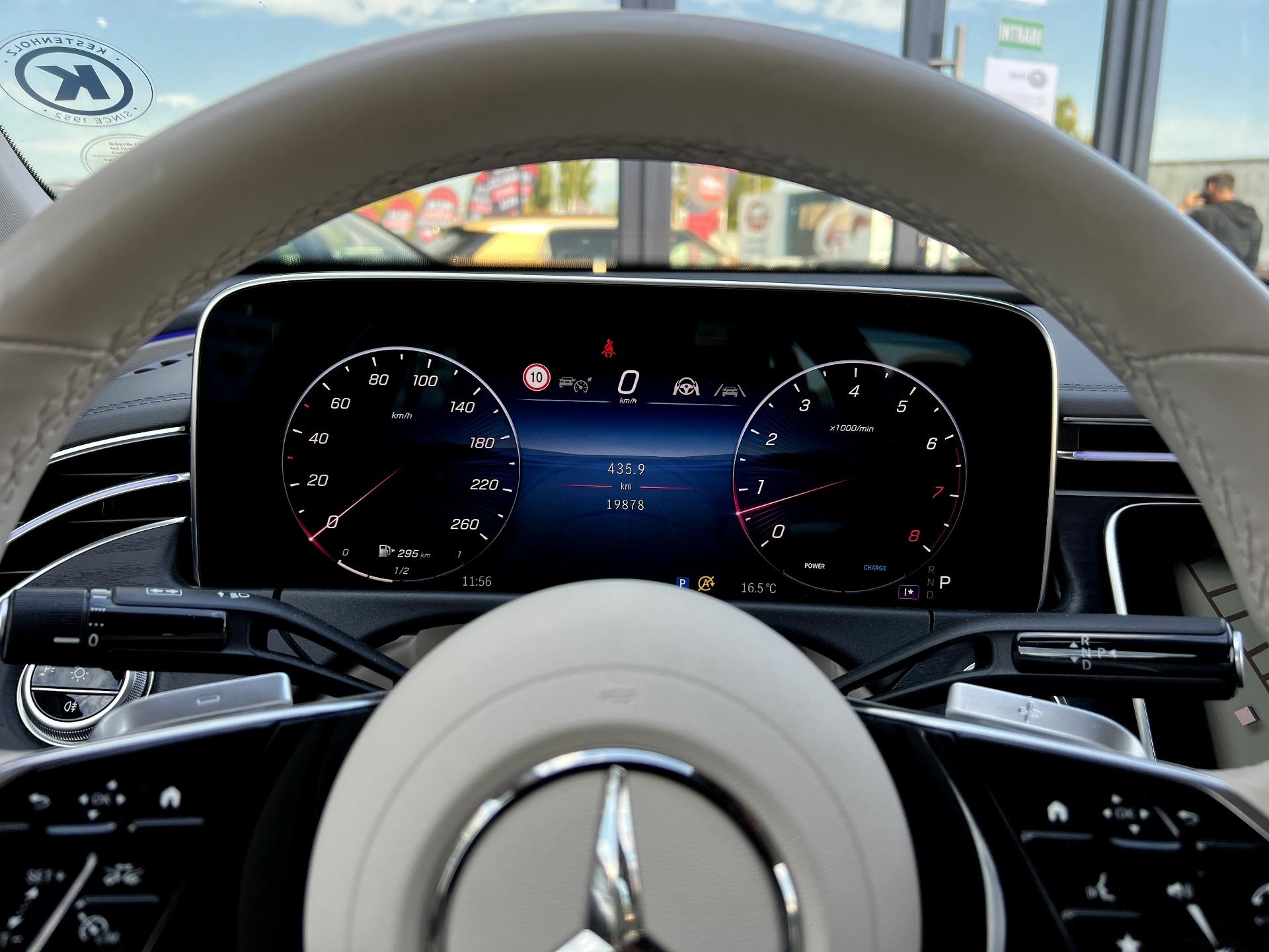 Mercedes-Benz-E