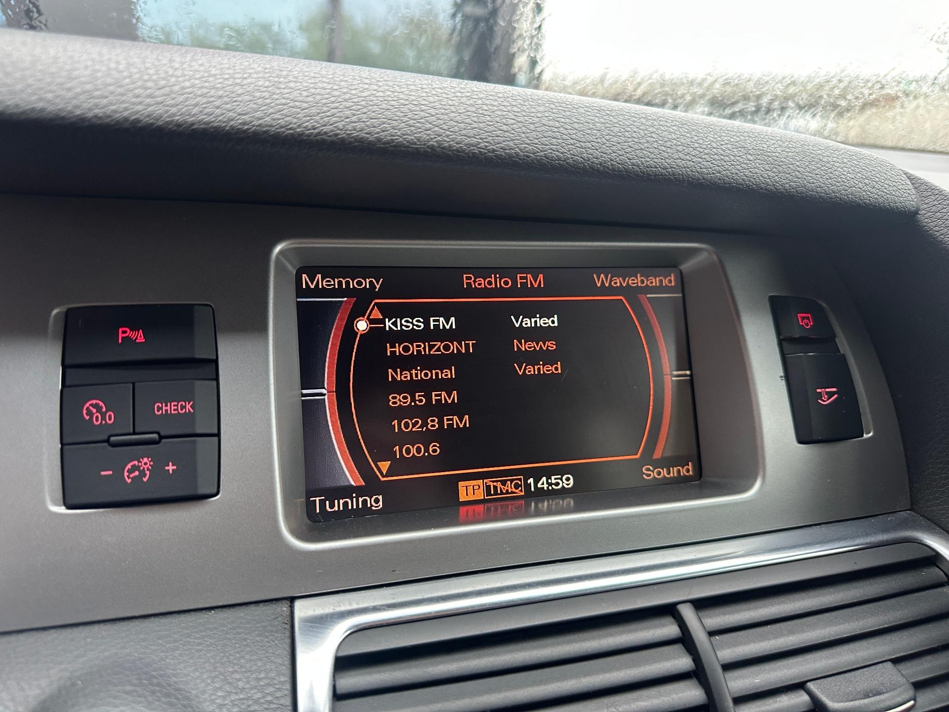 Audi-Q7