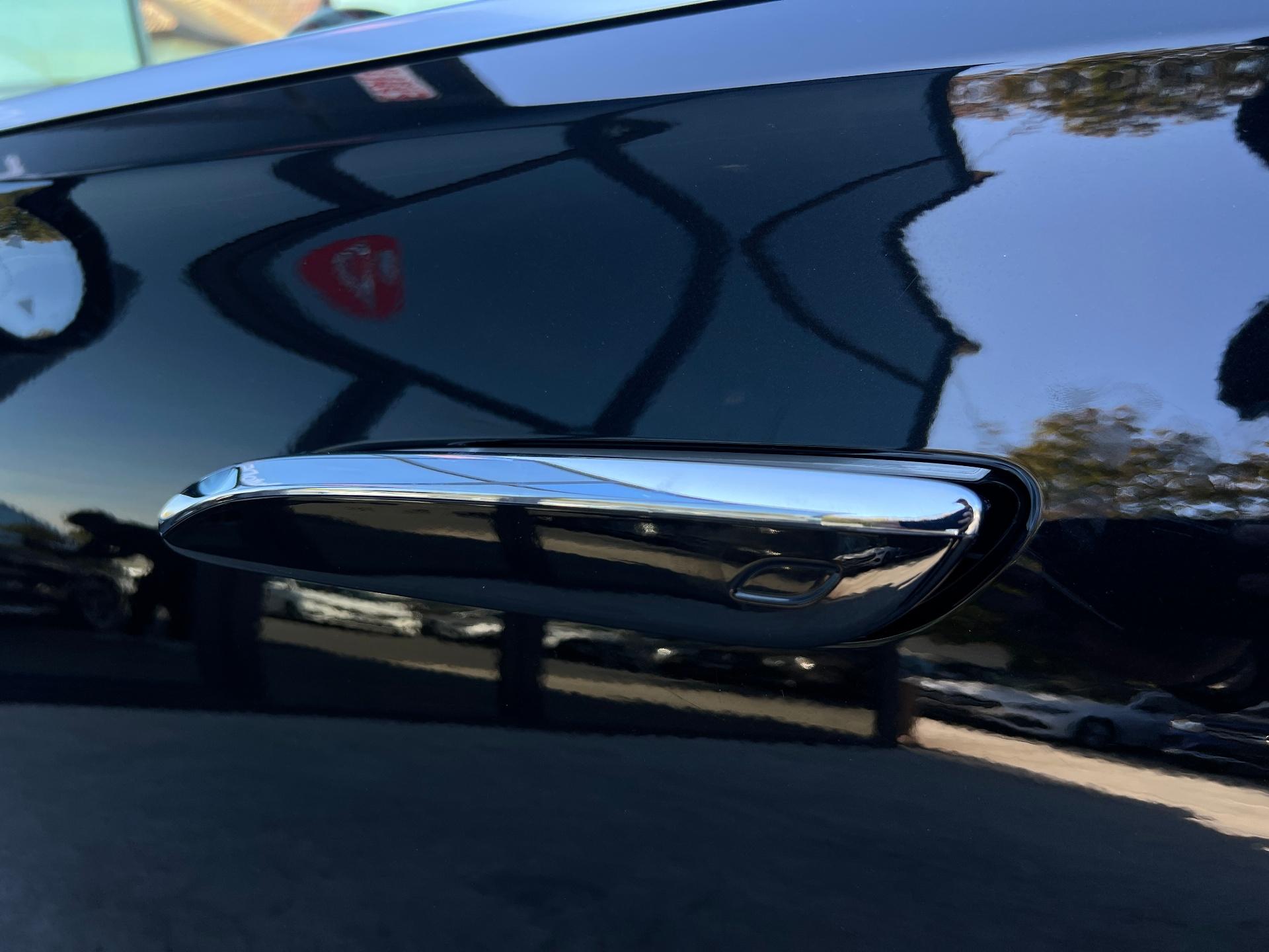 Mercedes-Benz-S
