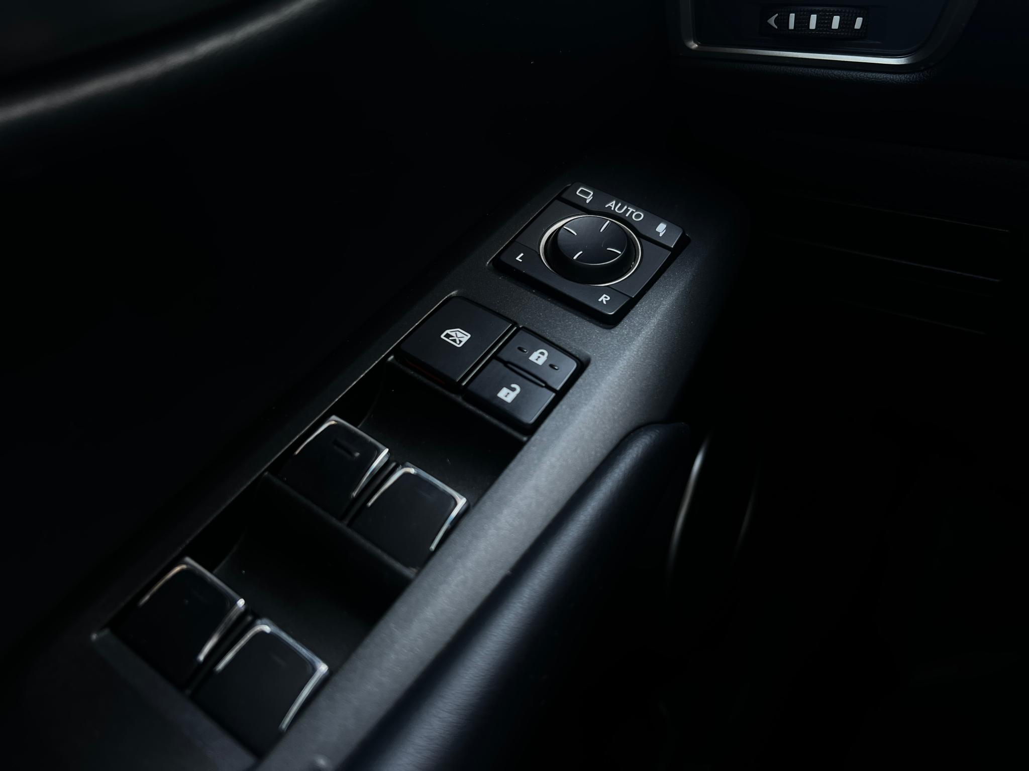Lexus-NX