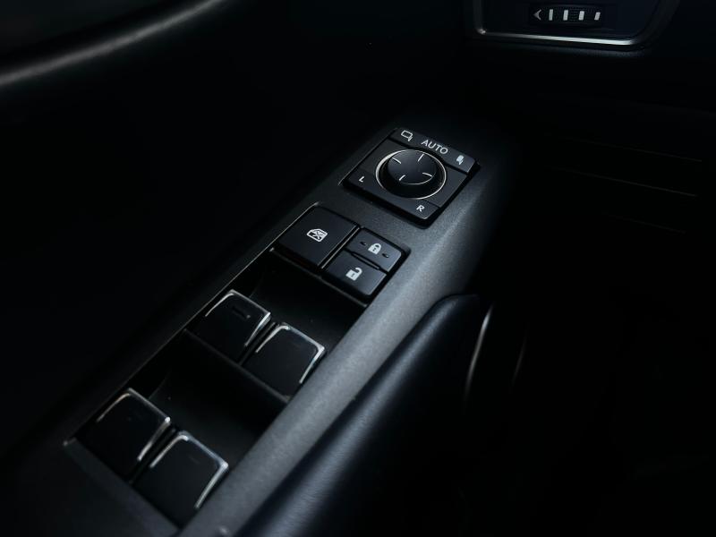 Car Thumb