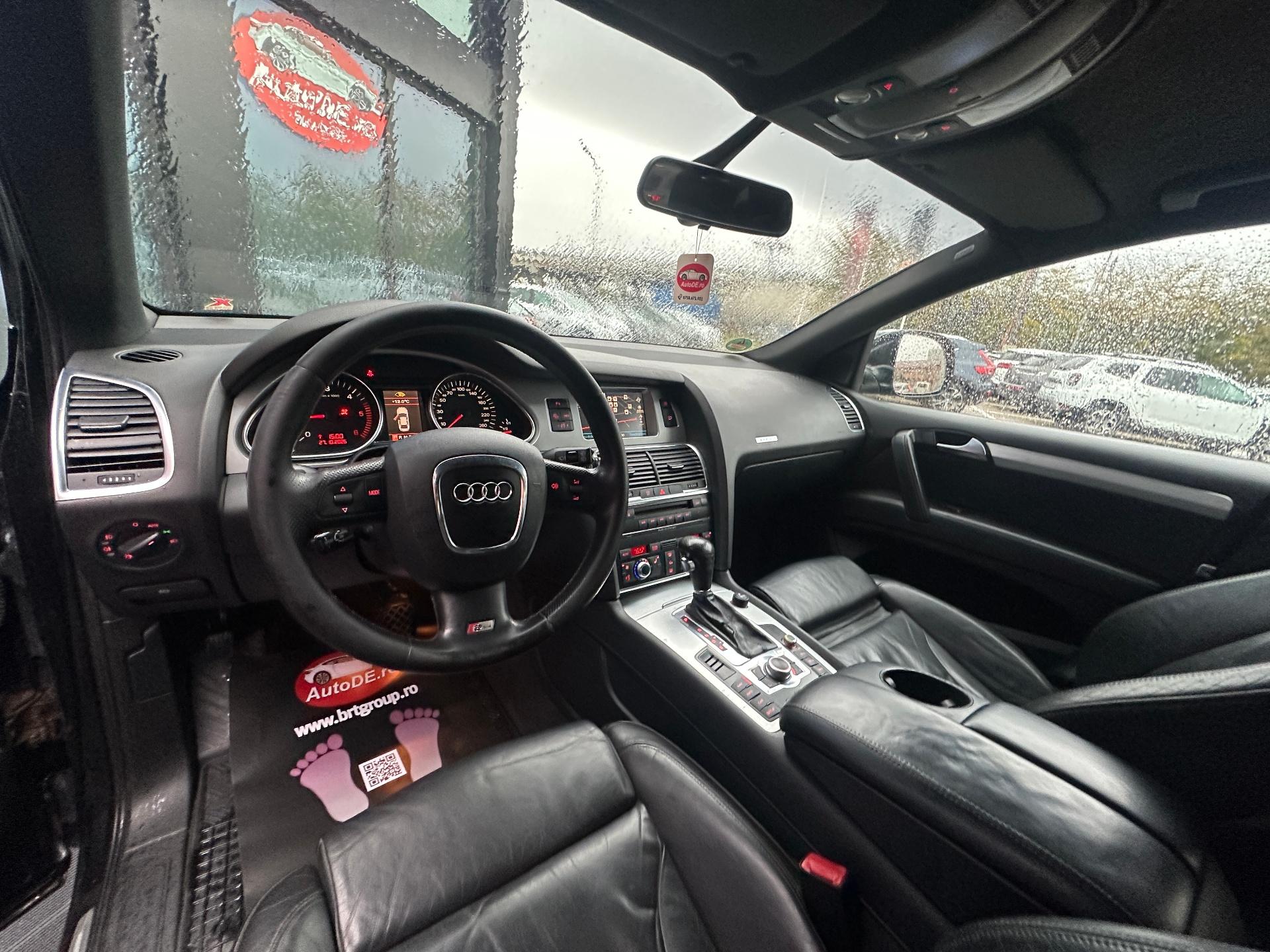 Audi-Q7