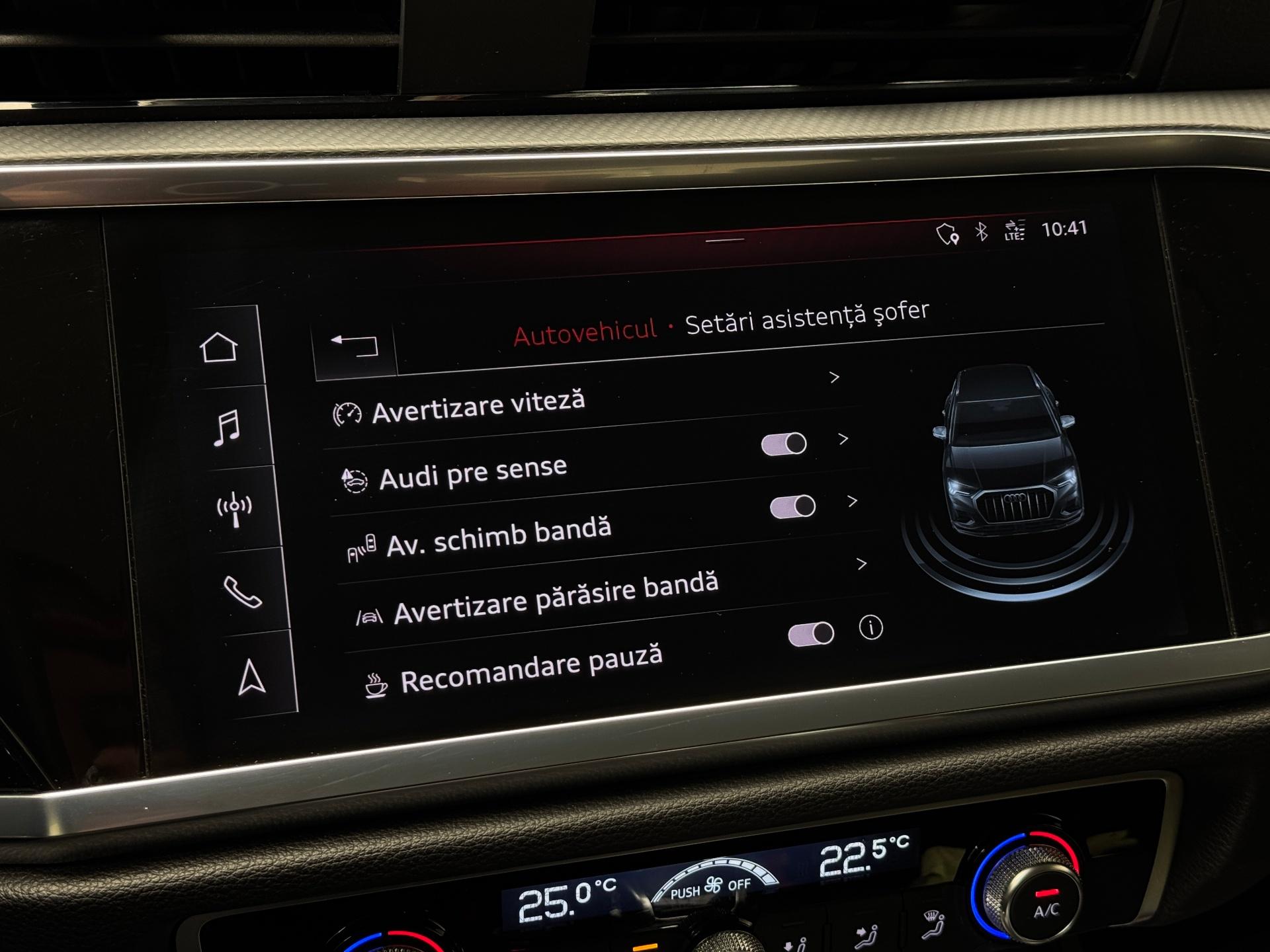 Audi-Q3