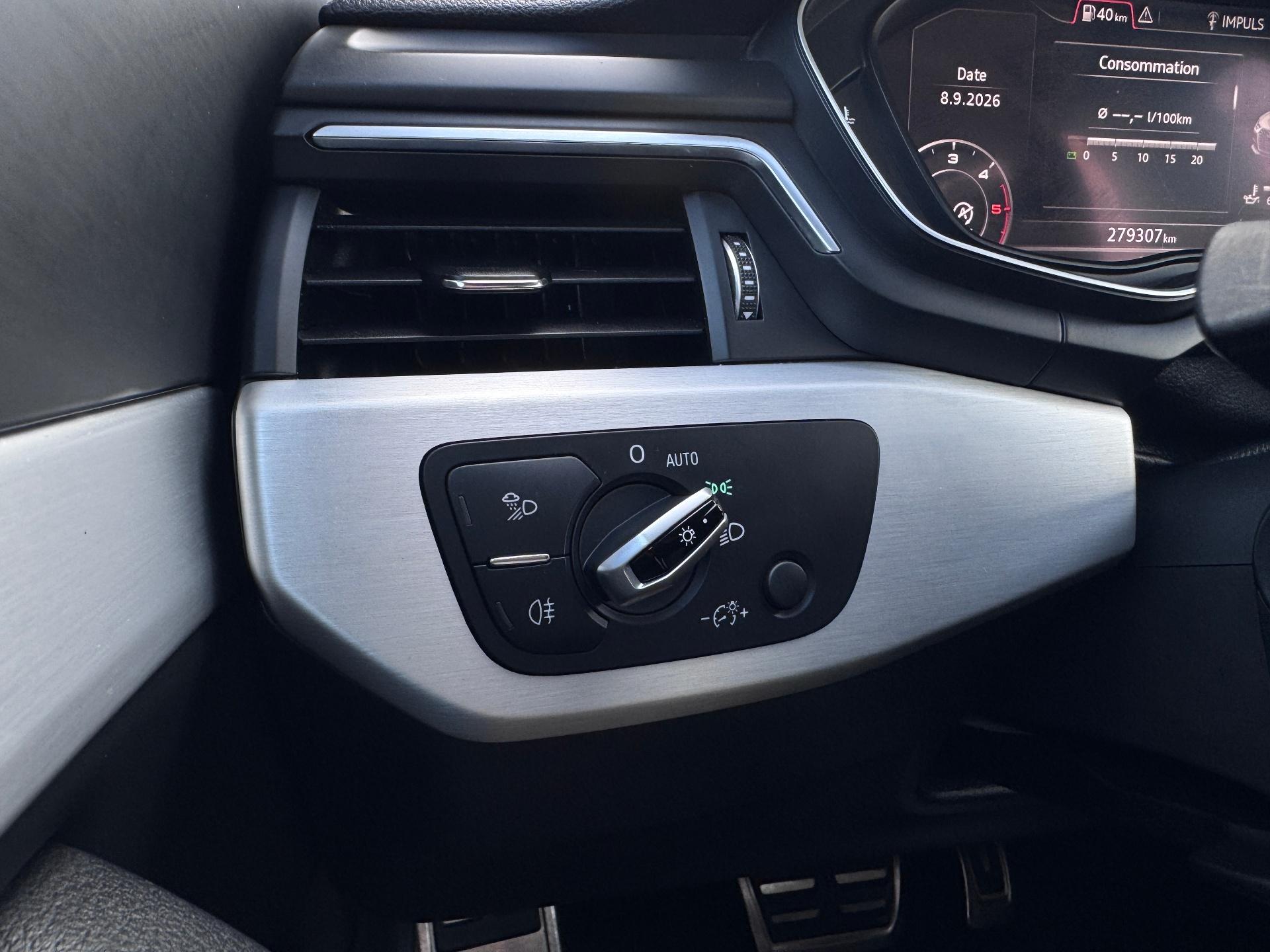 Audi-A4