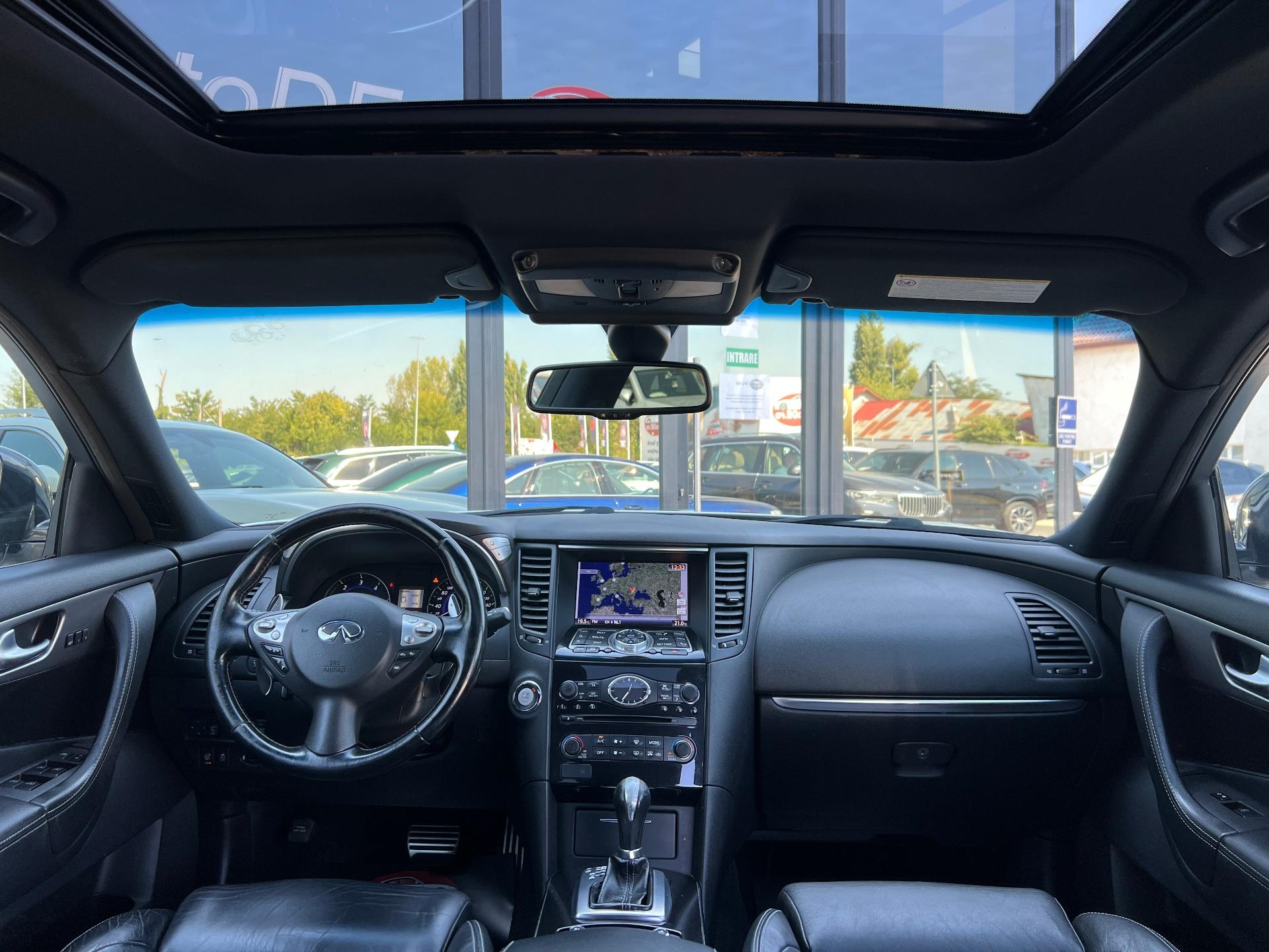 Infiniti-FX-30D