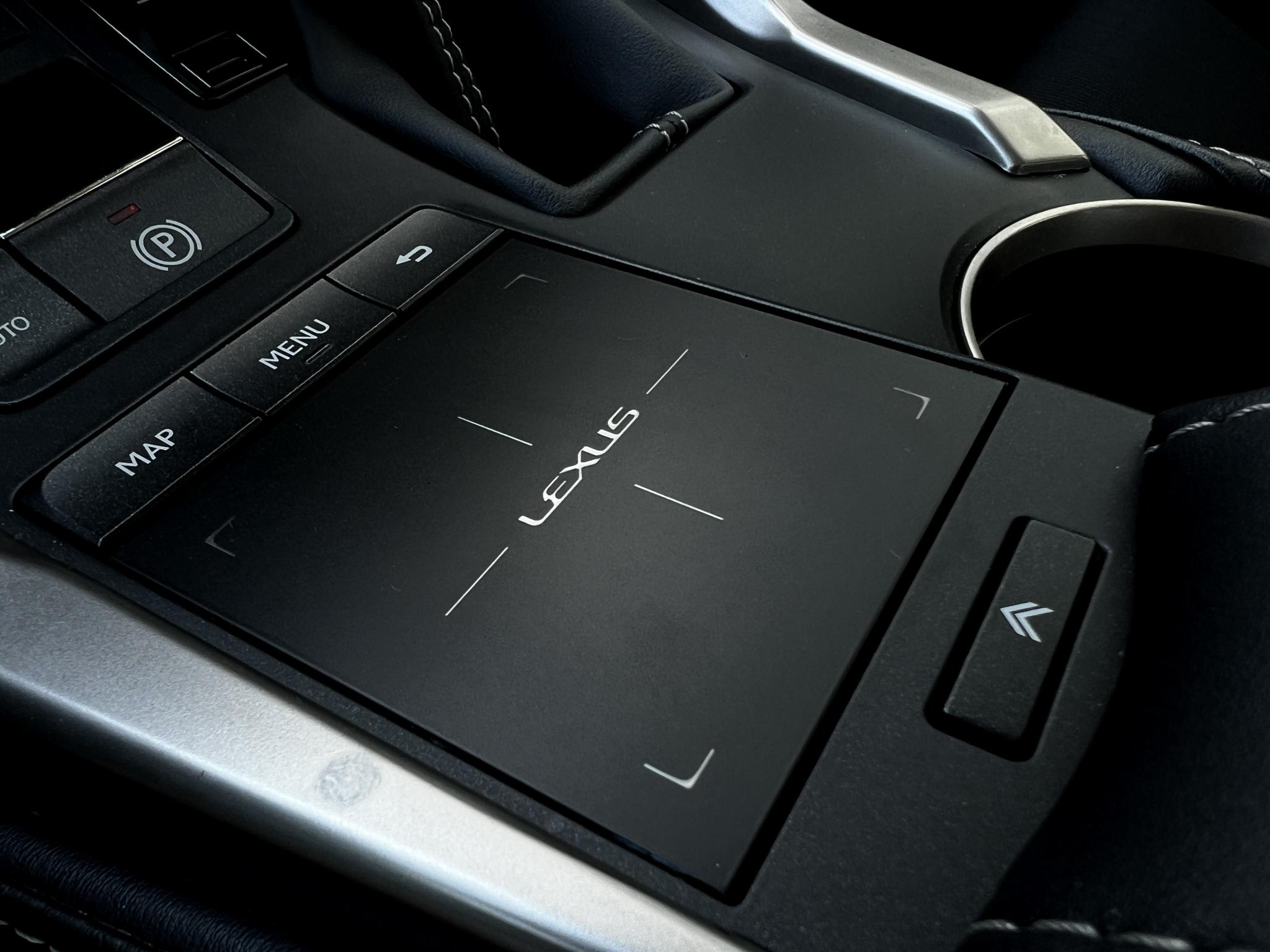 Lexus-NX