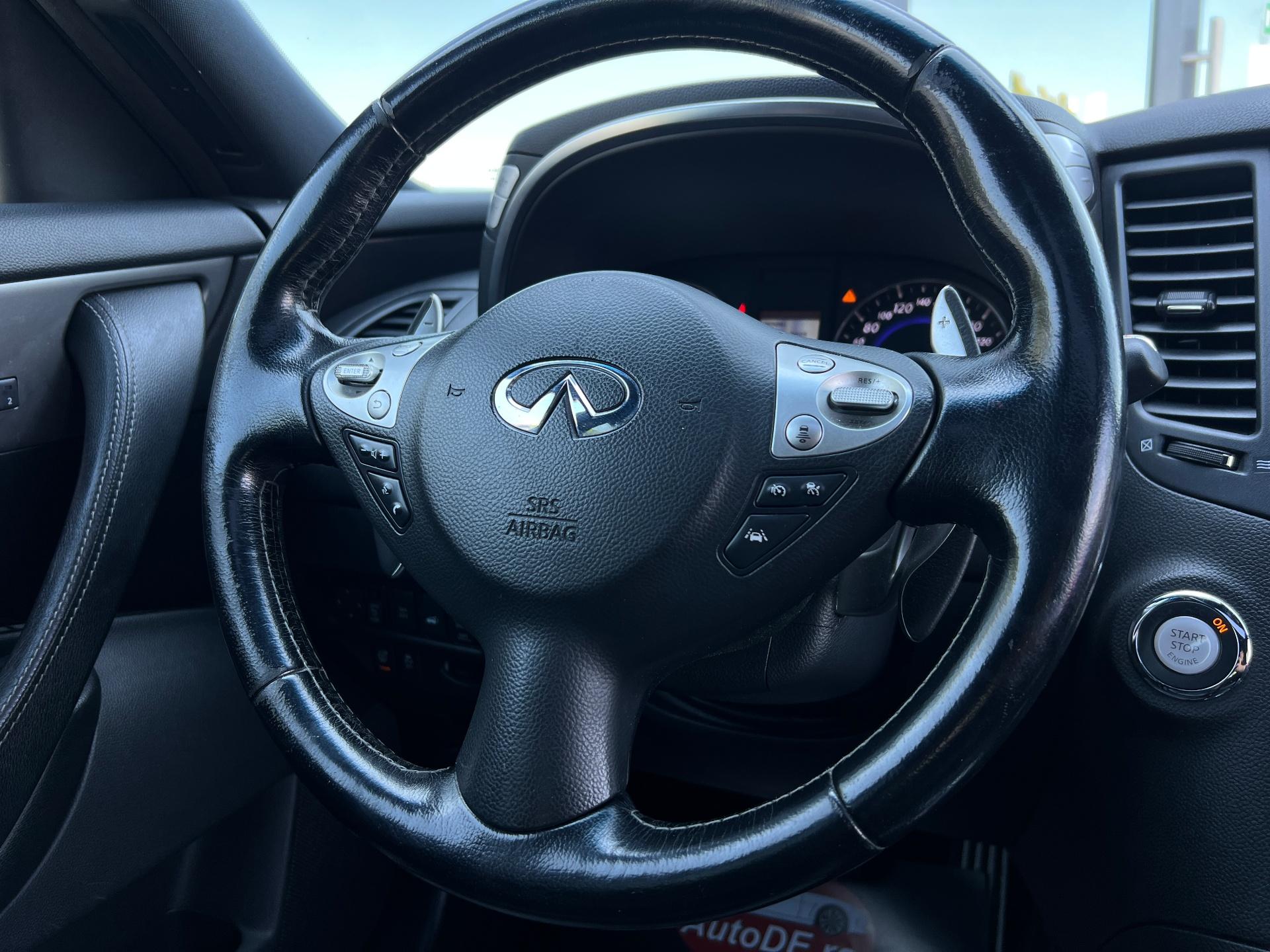 Infiniti-FX-30D