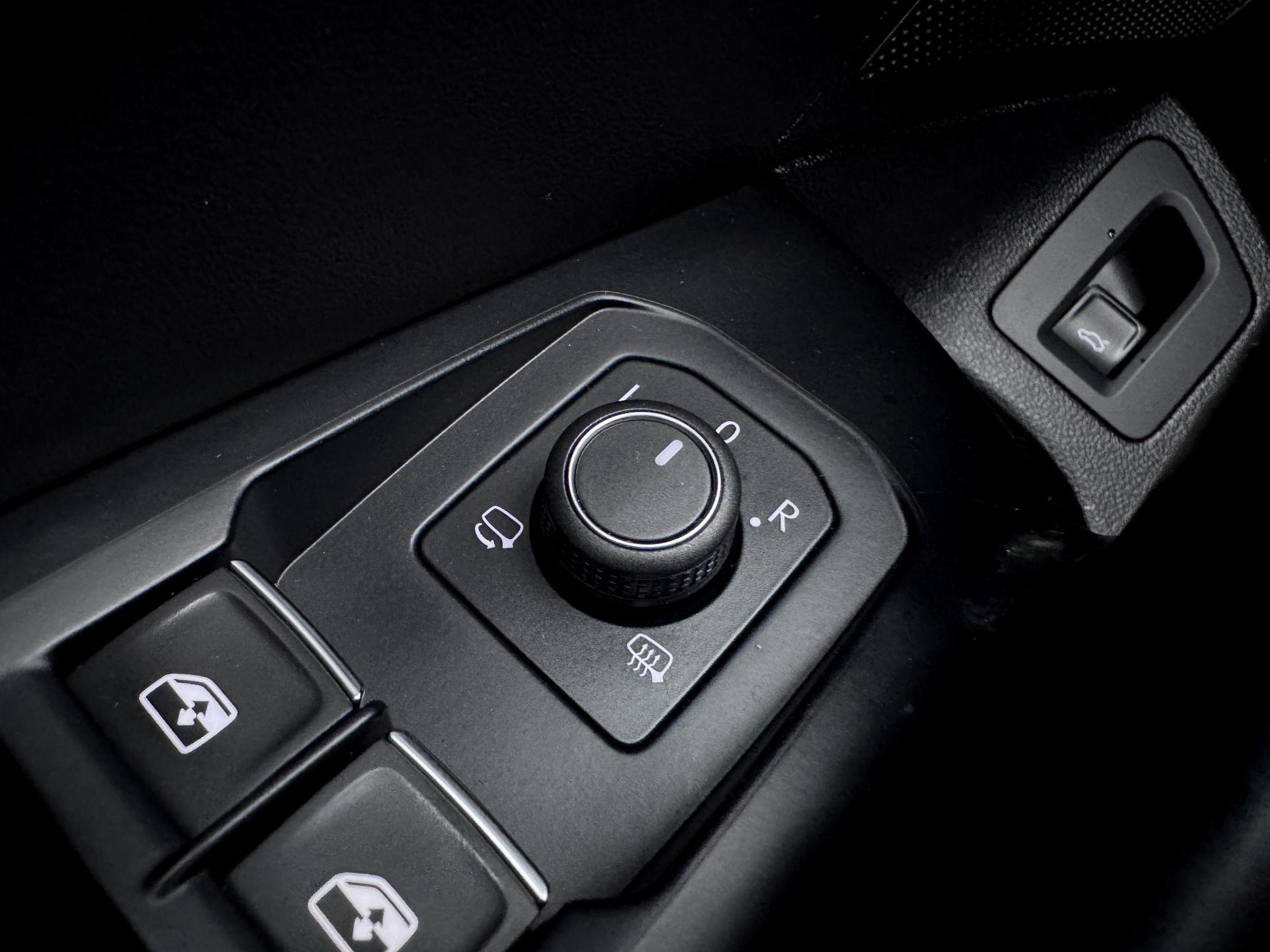 Volkswagen-Passat Alltrack