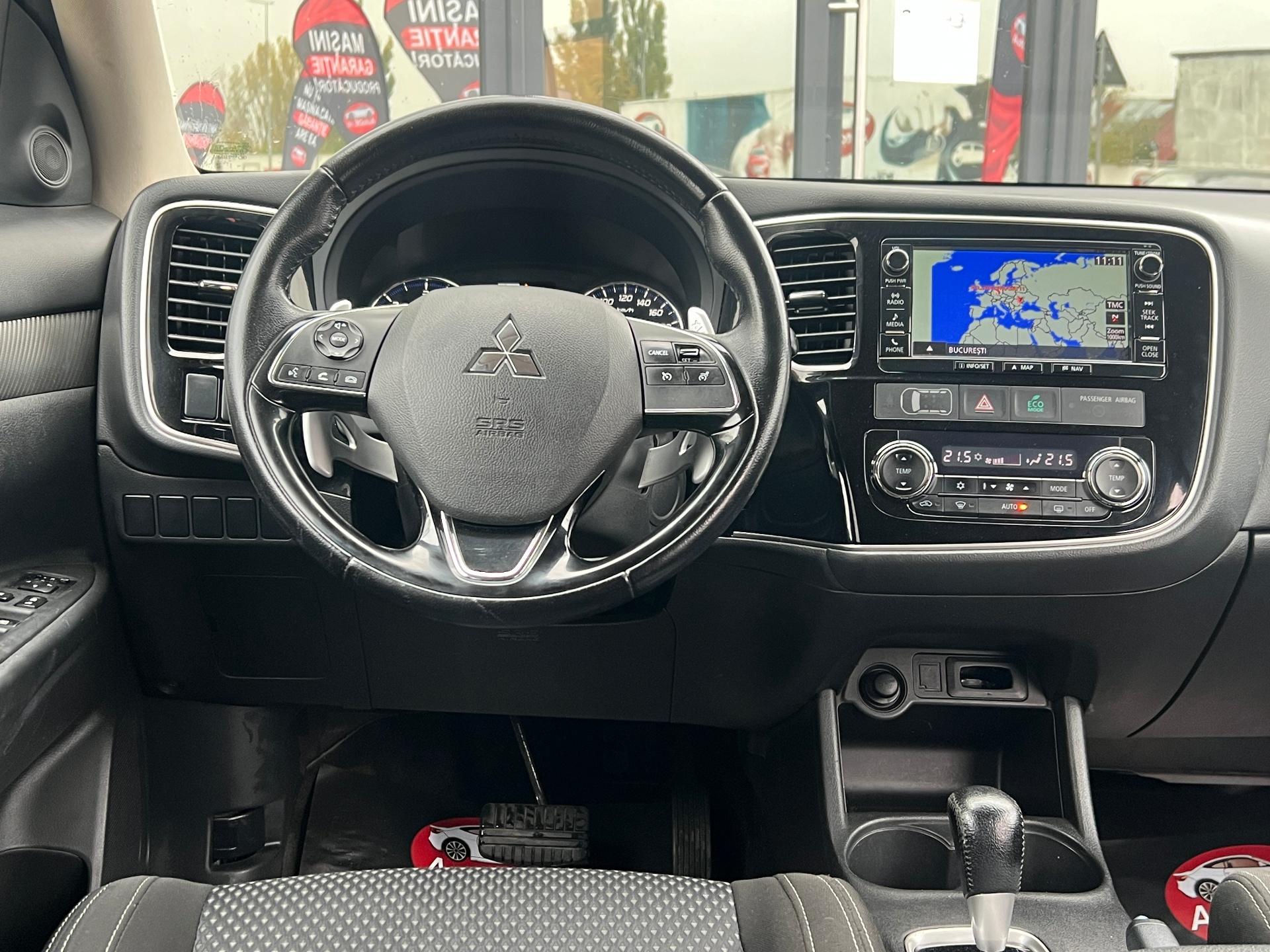 Mitsubishi-Outlander