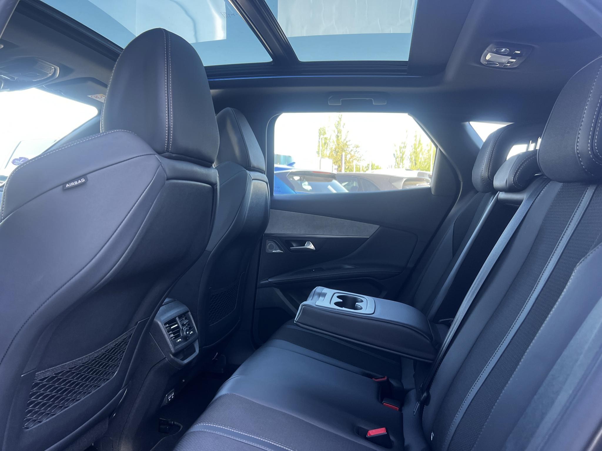 Peugeot-3008