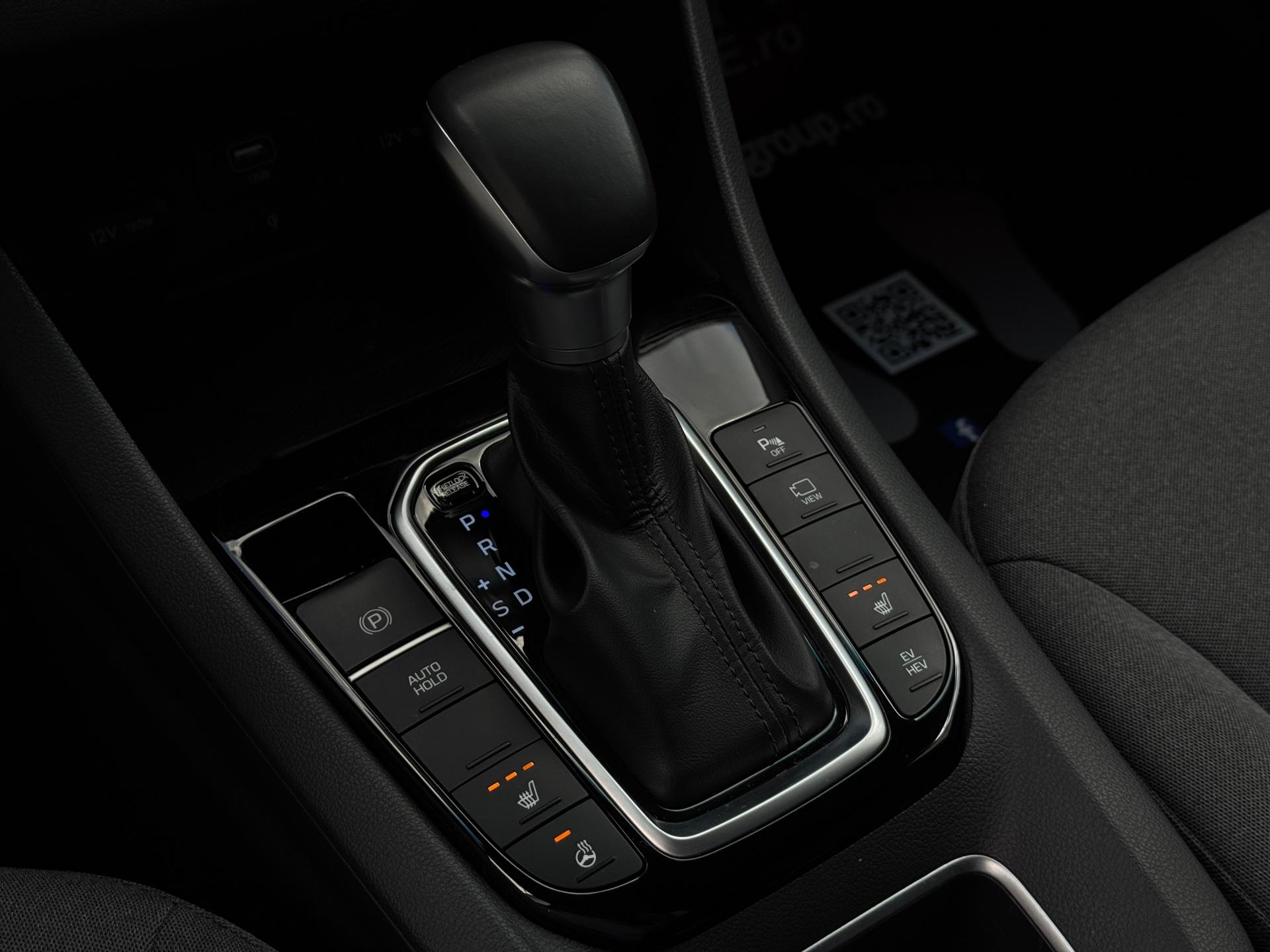 Hyundai-IONIQ