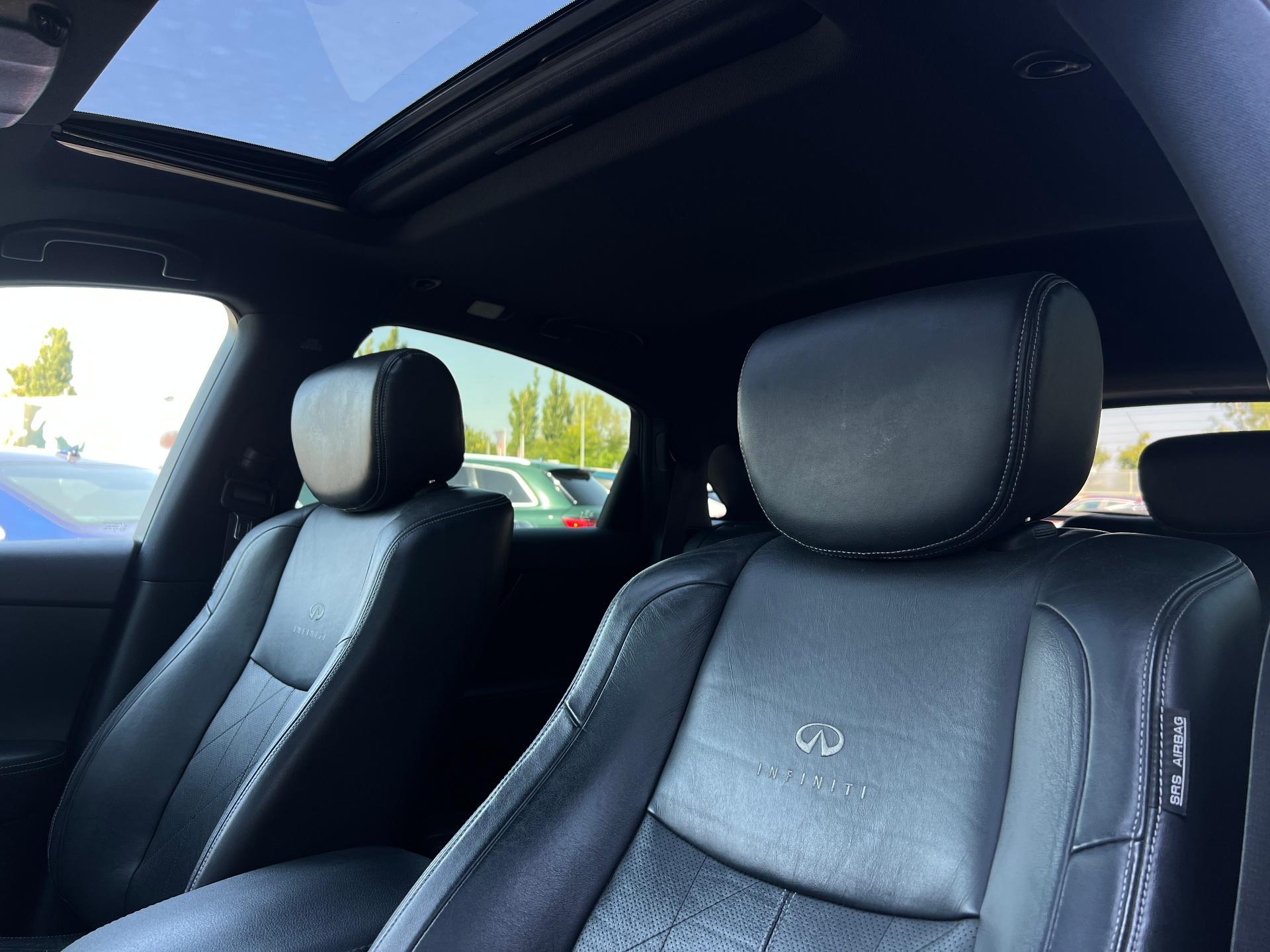 Infiniti-FX-30D