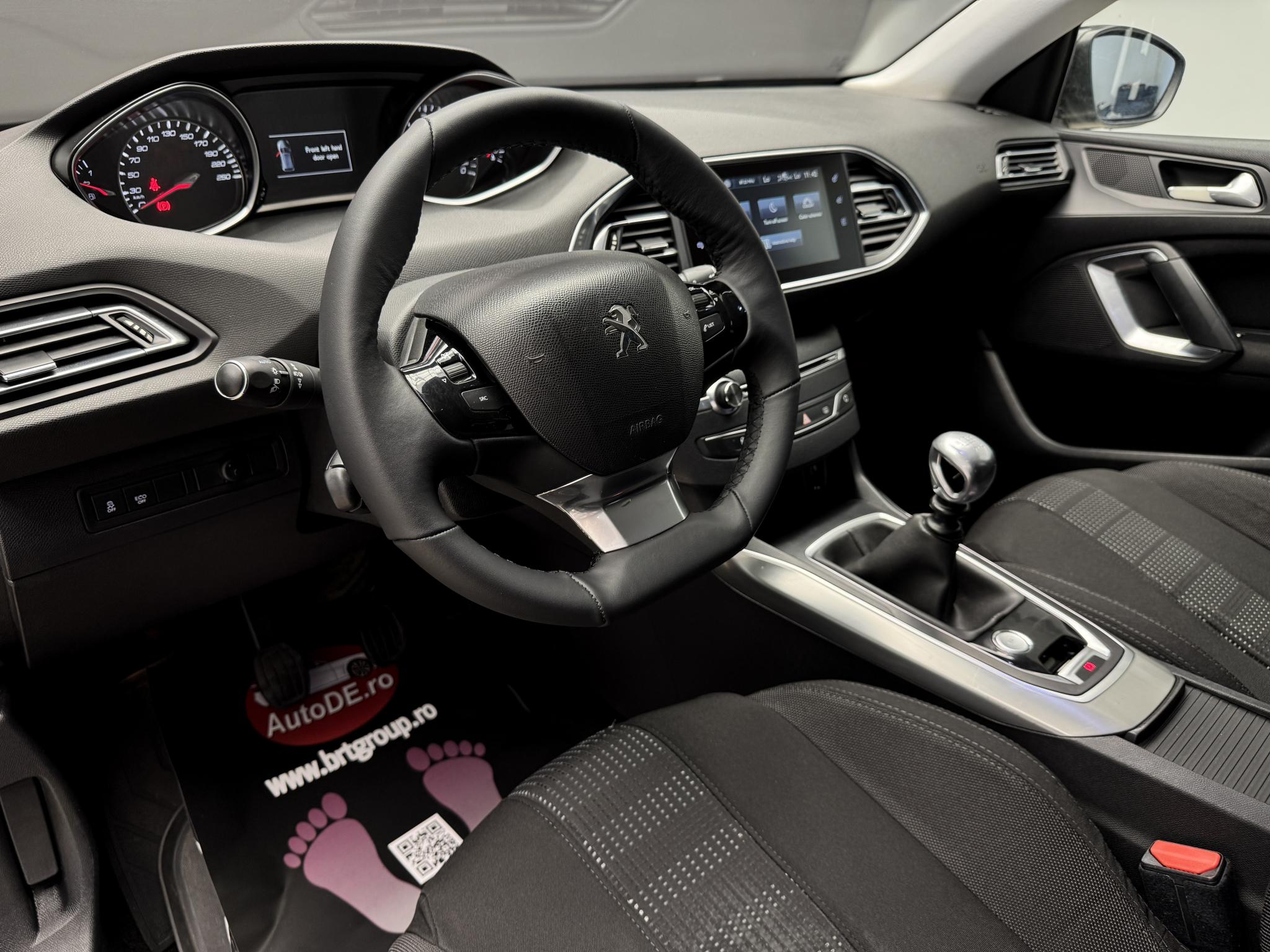Peugeot-308
