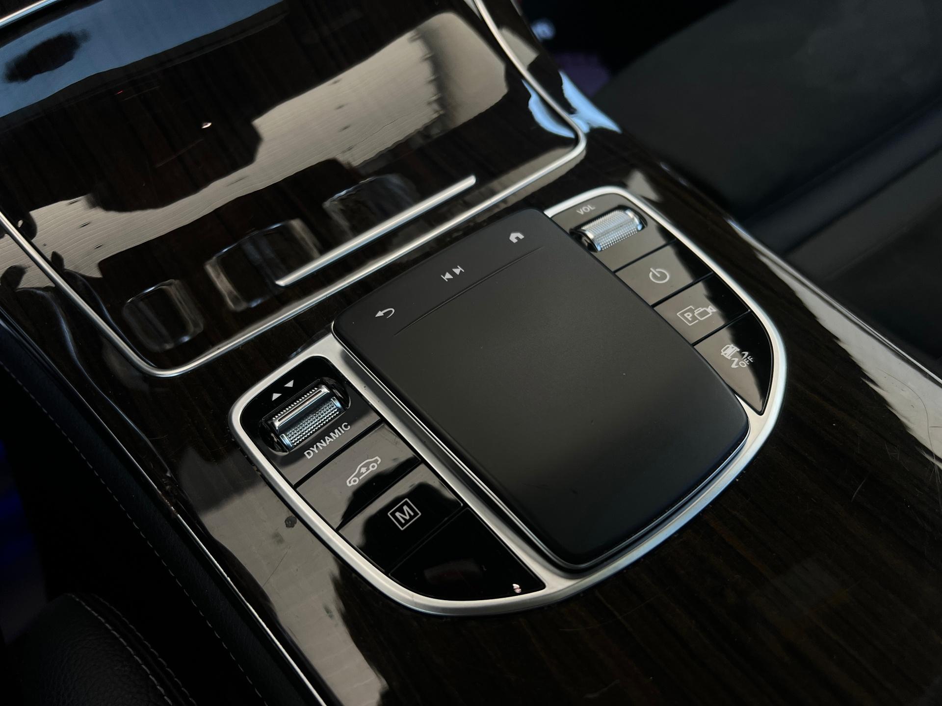Mercedes-Benz-GLC