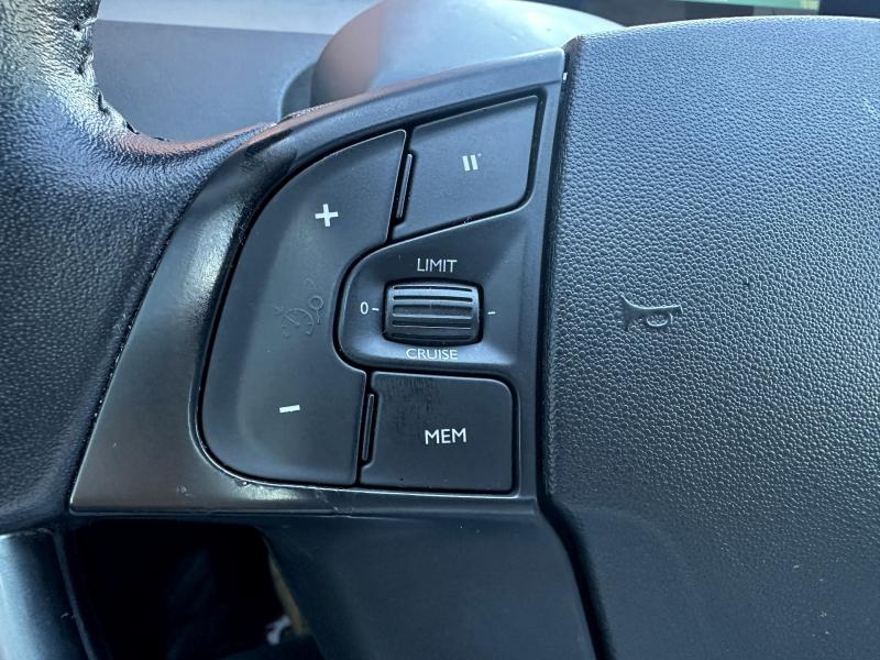 Car Thumb