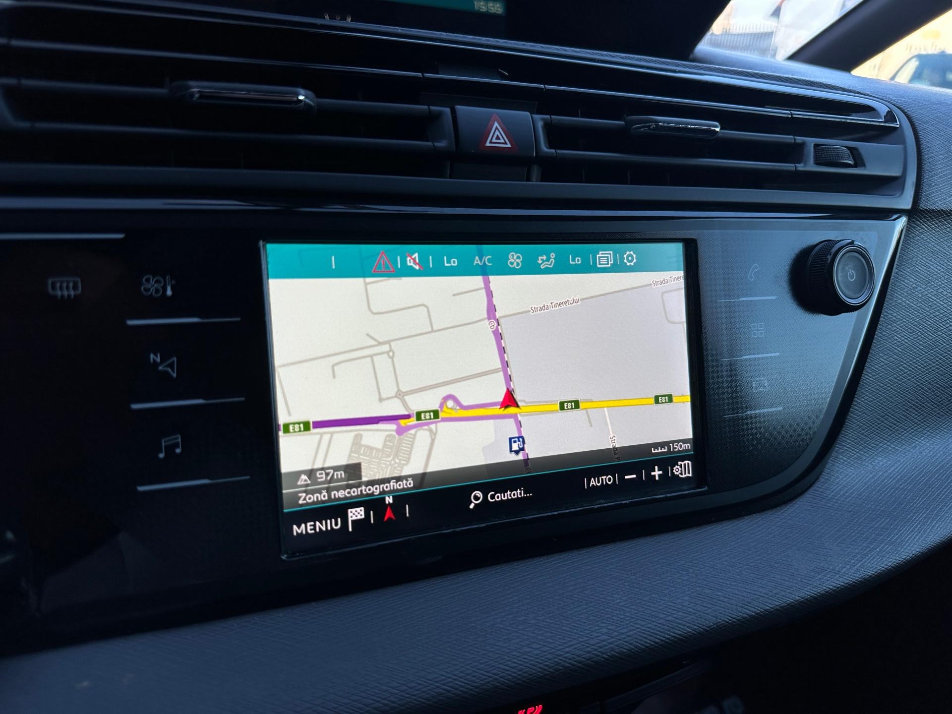 Citroen-C4 Picasso