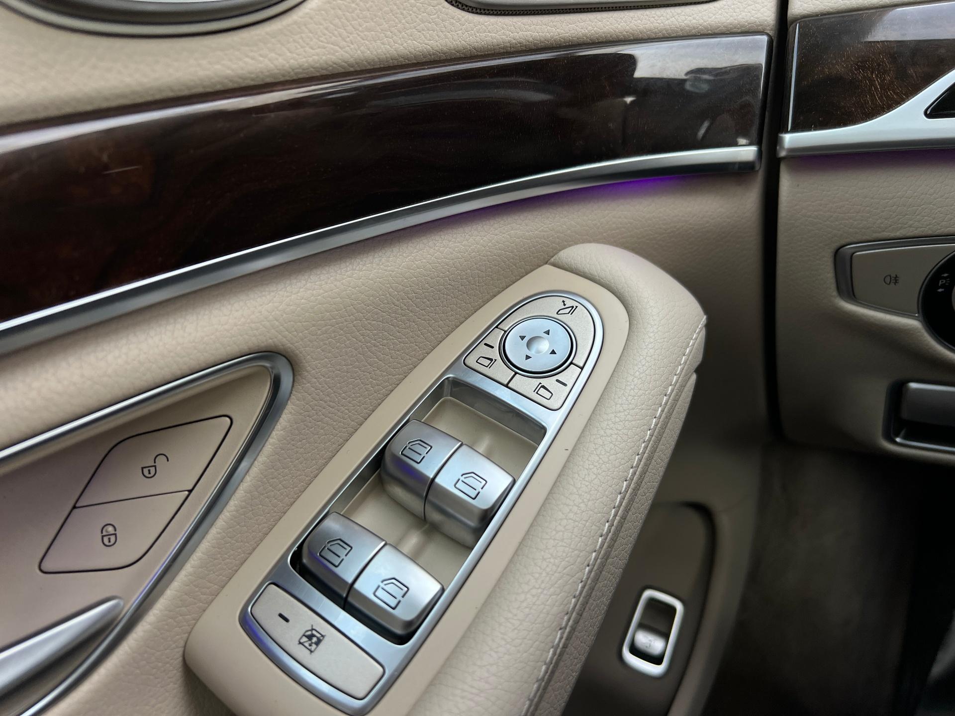 Mercedes-Benz-S