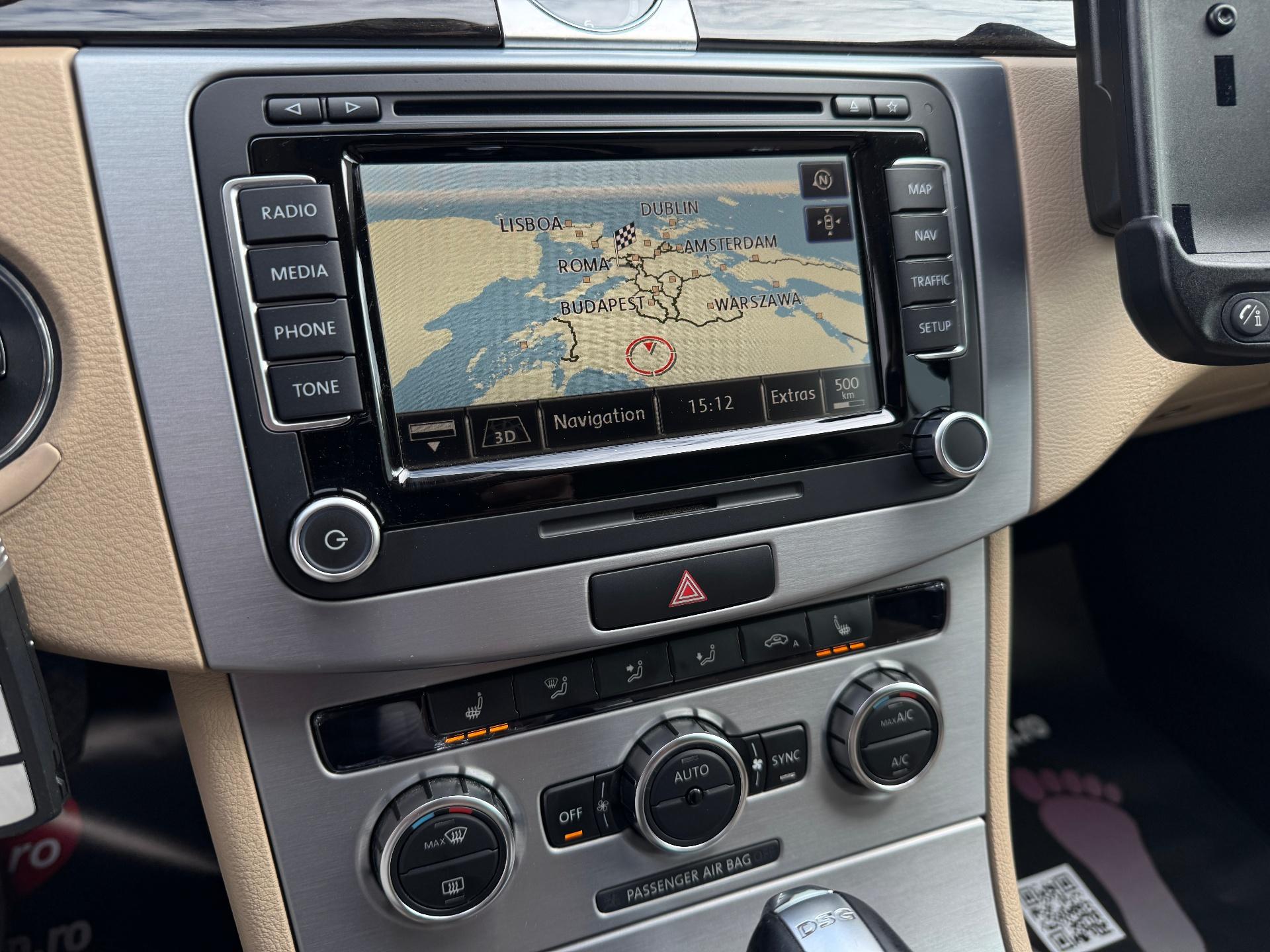 Volkswagen-Passat CC