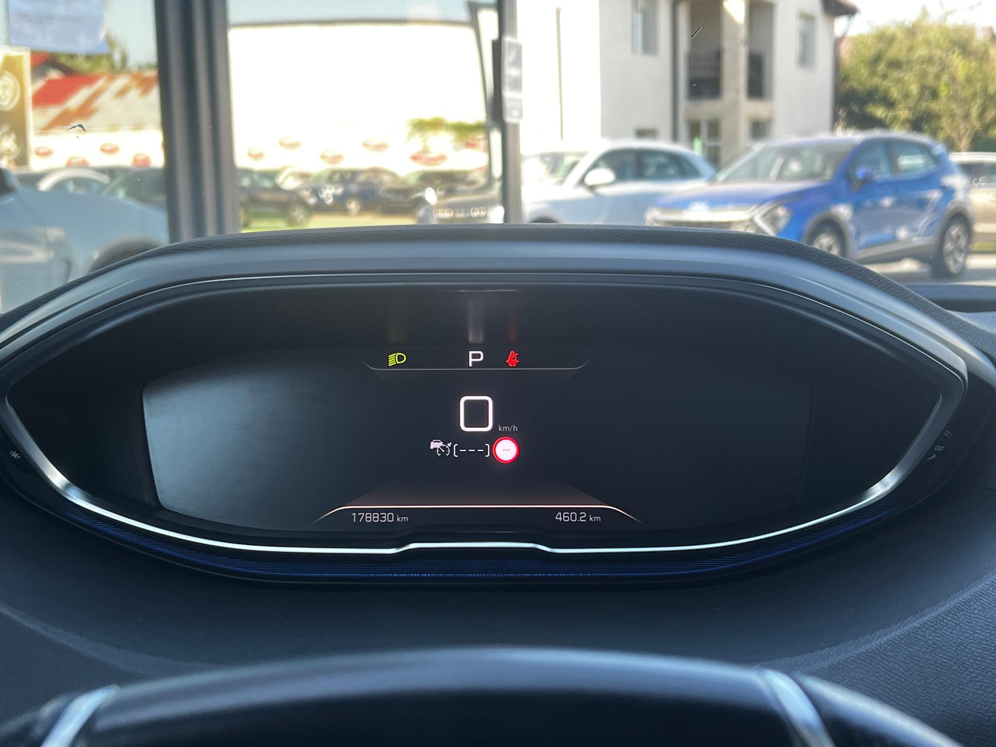 Peugeot-3008