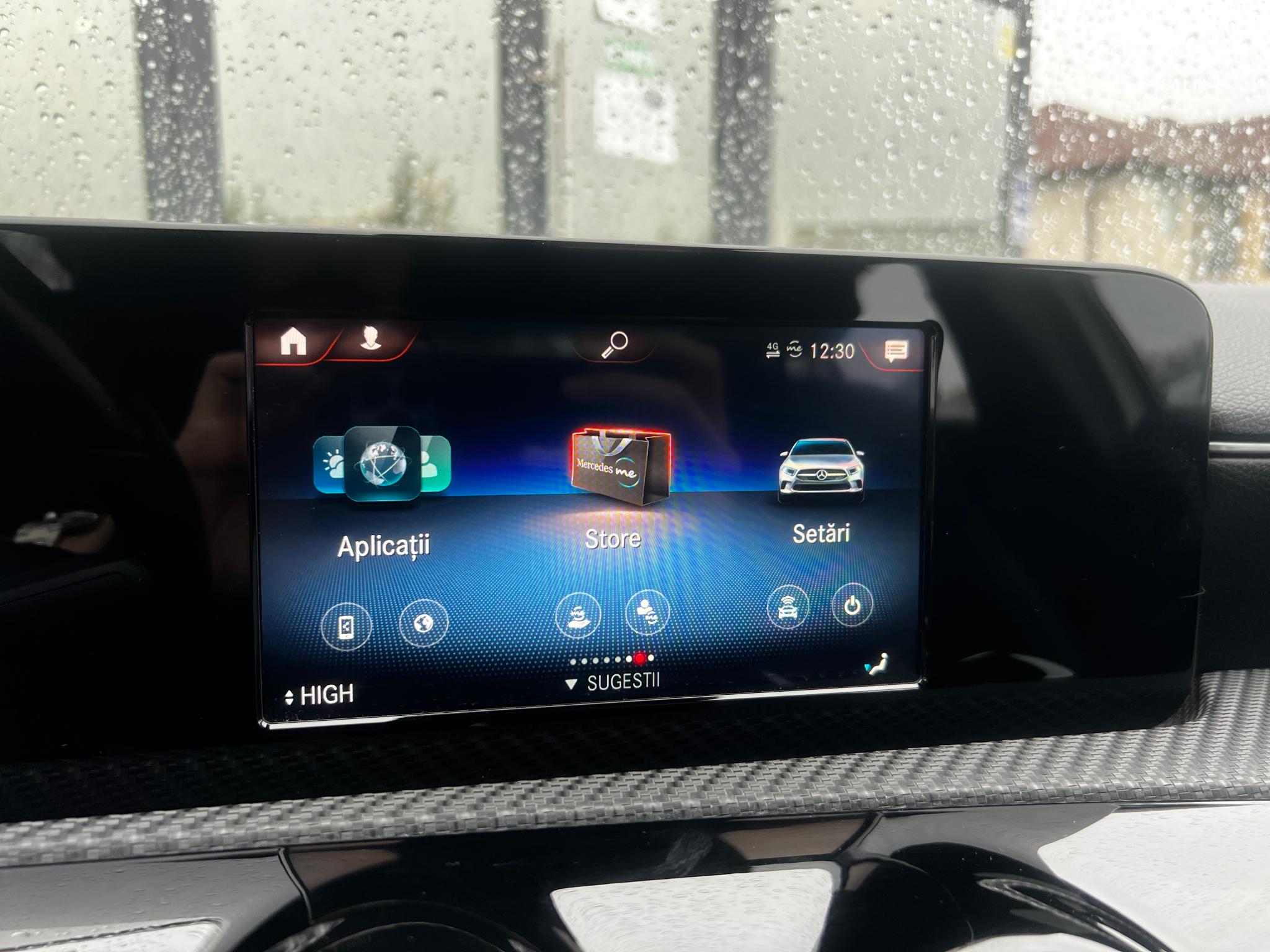 Mercedes-Benz-A 180