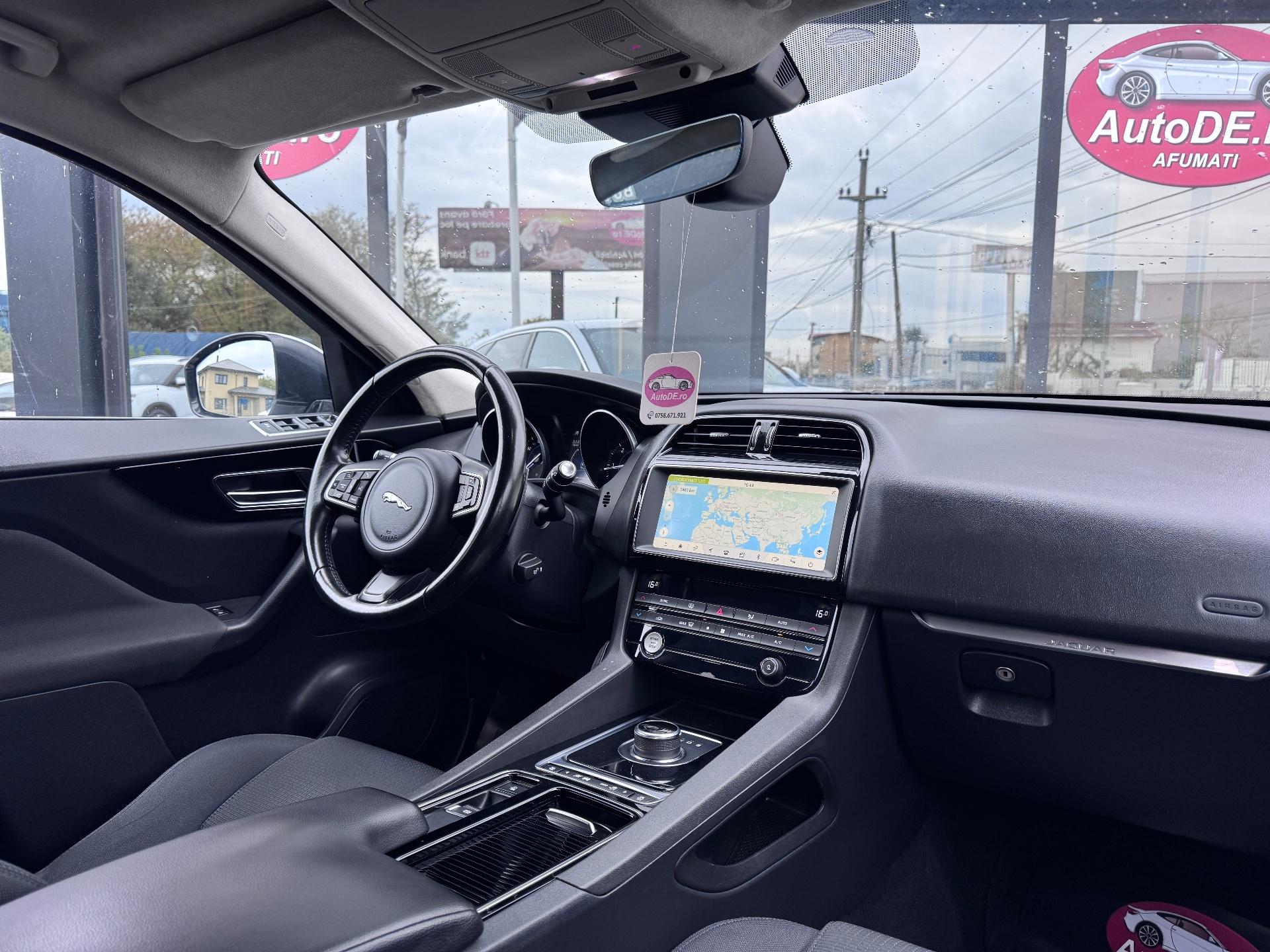 Jaguar-F-Pace