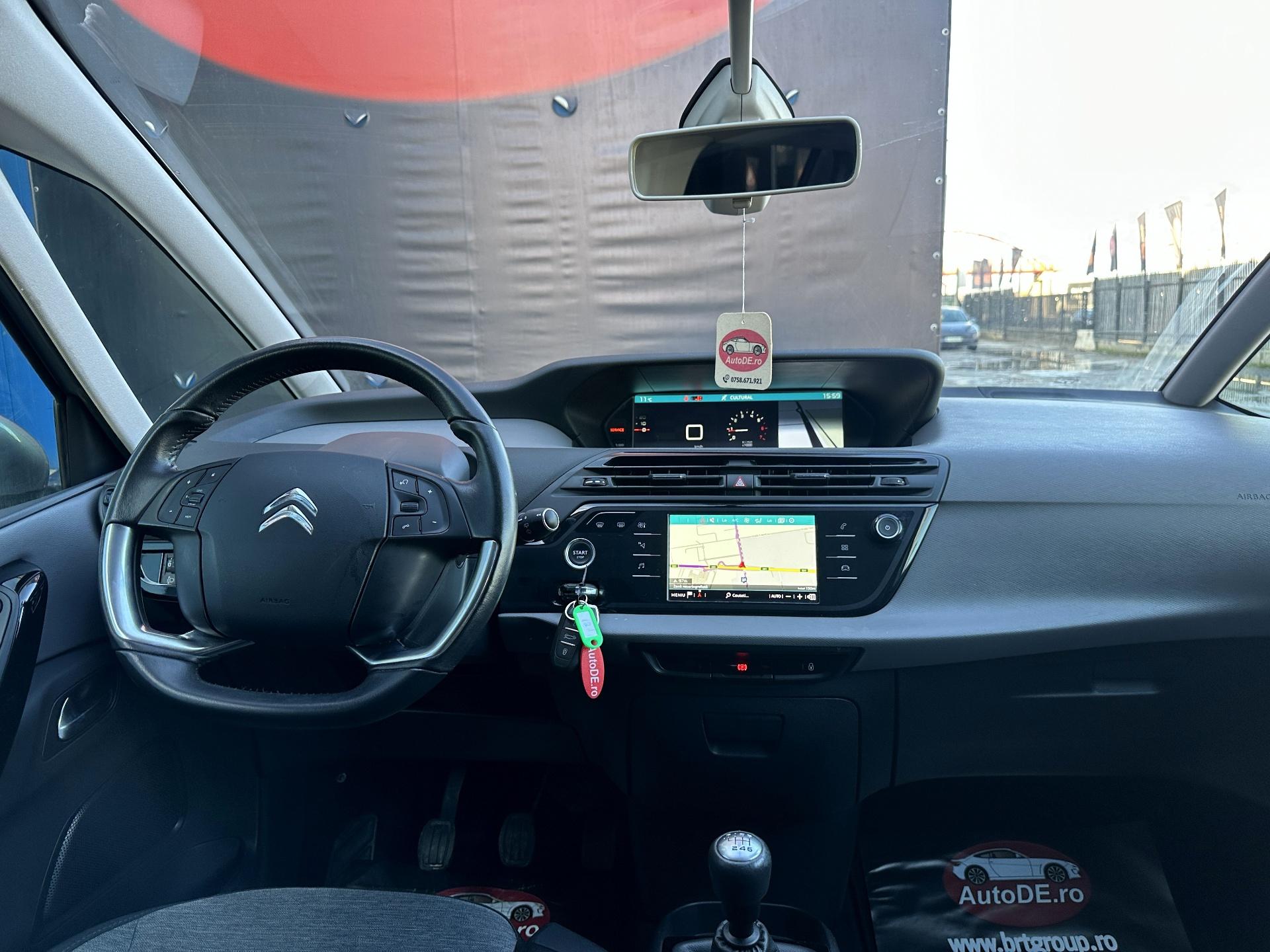 Citroen-C4 Picasso