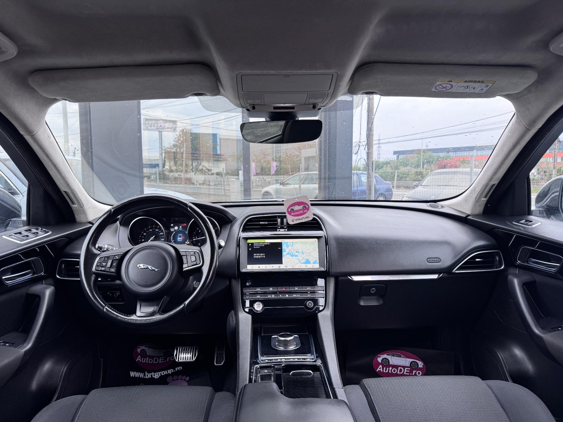Jaguar-F-Pace