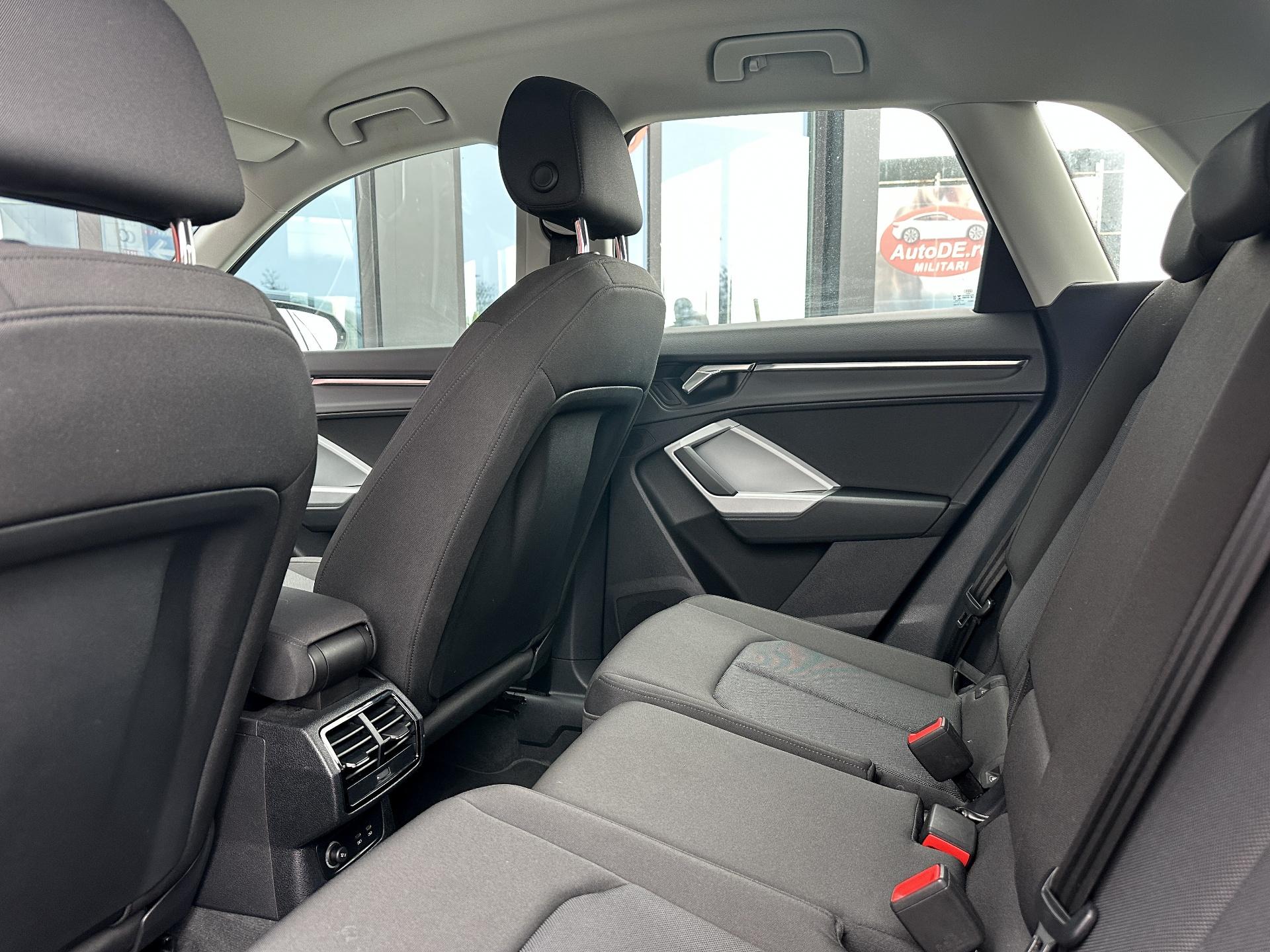 Audi-Q3