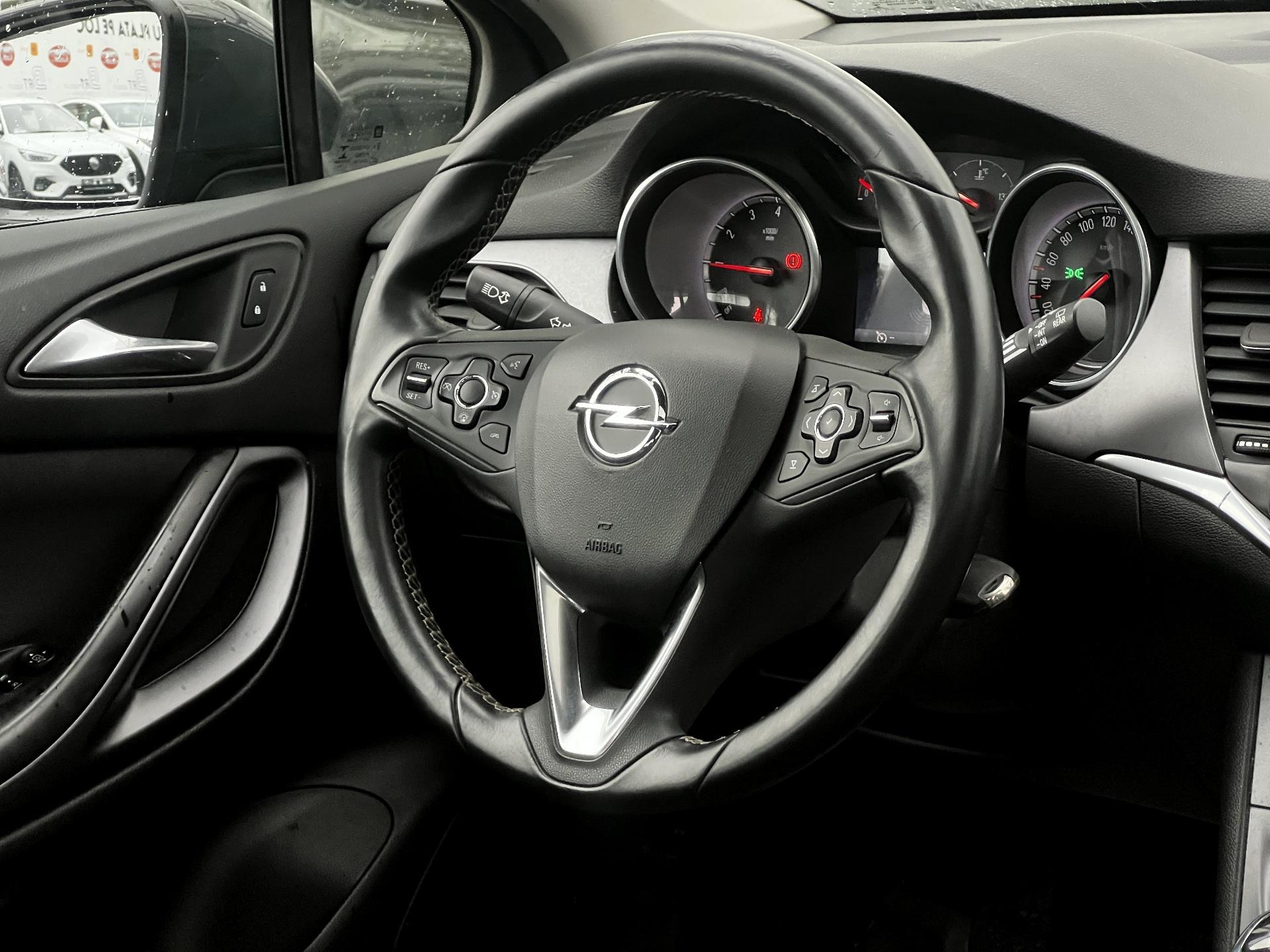 Opel-Astra