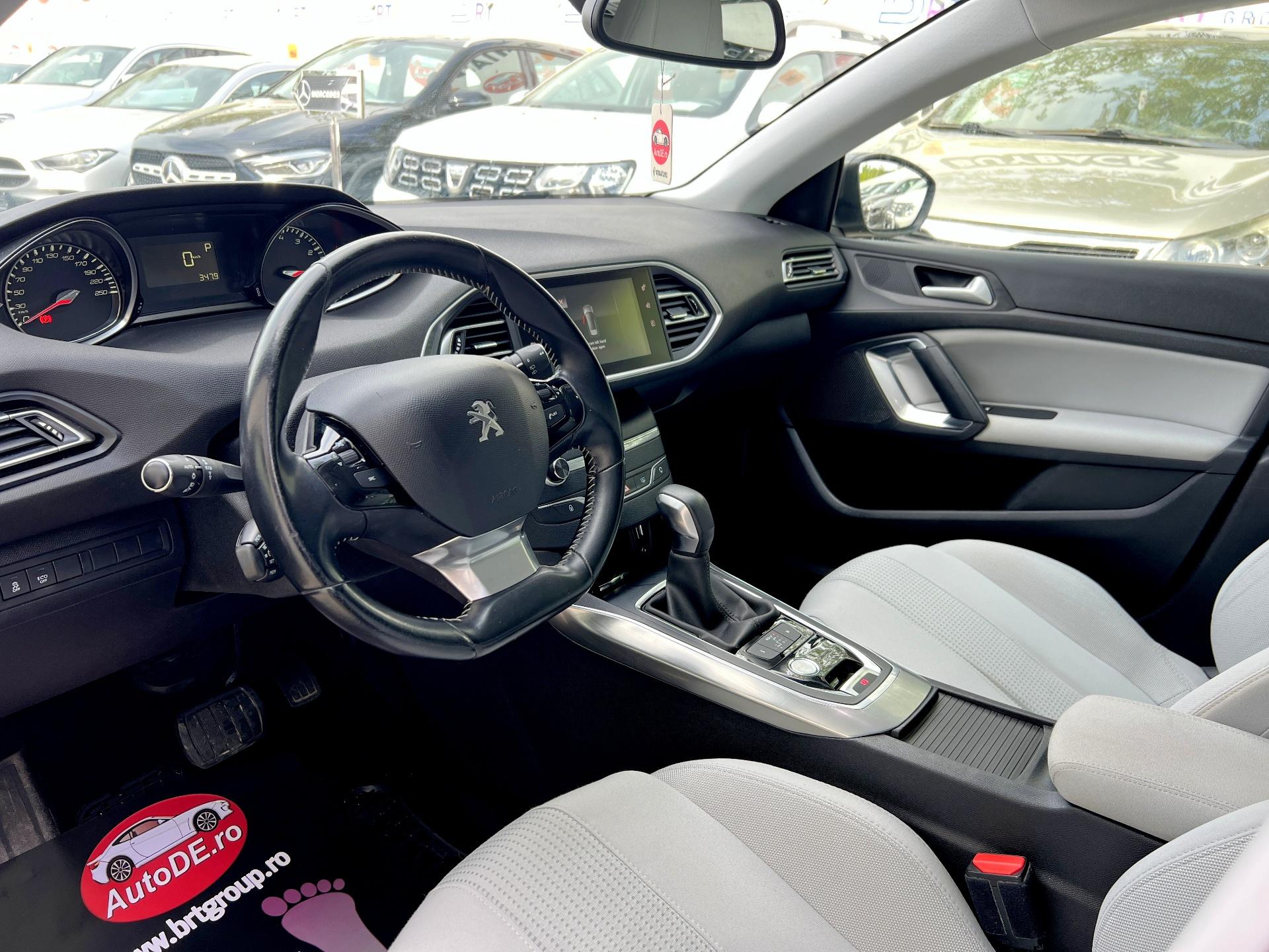 Peugeot-308