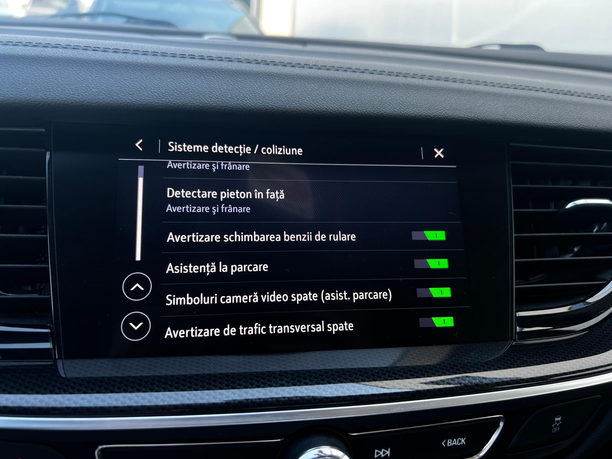 Opel-Insignia