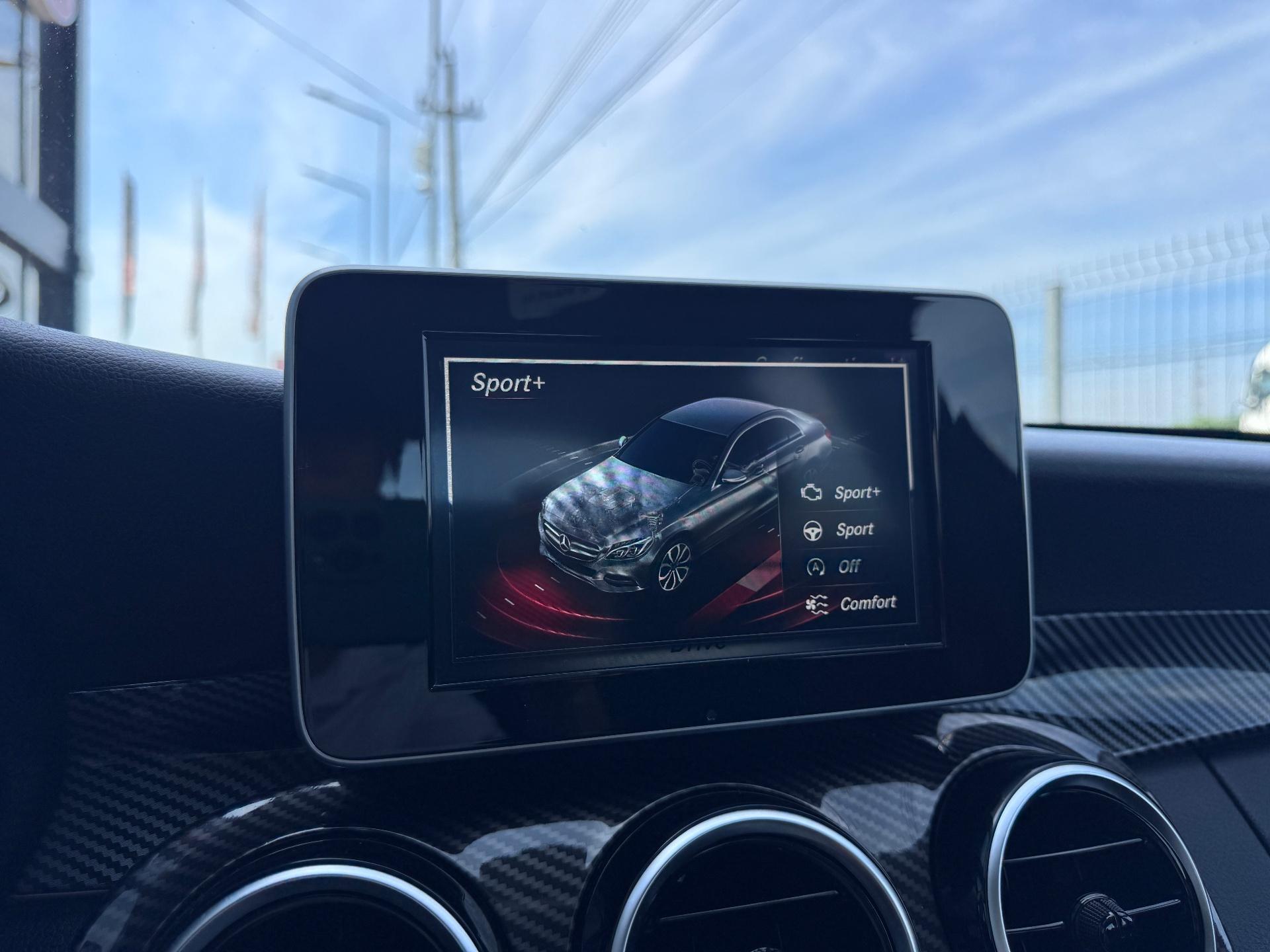 Mercedes-Benz-C