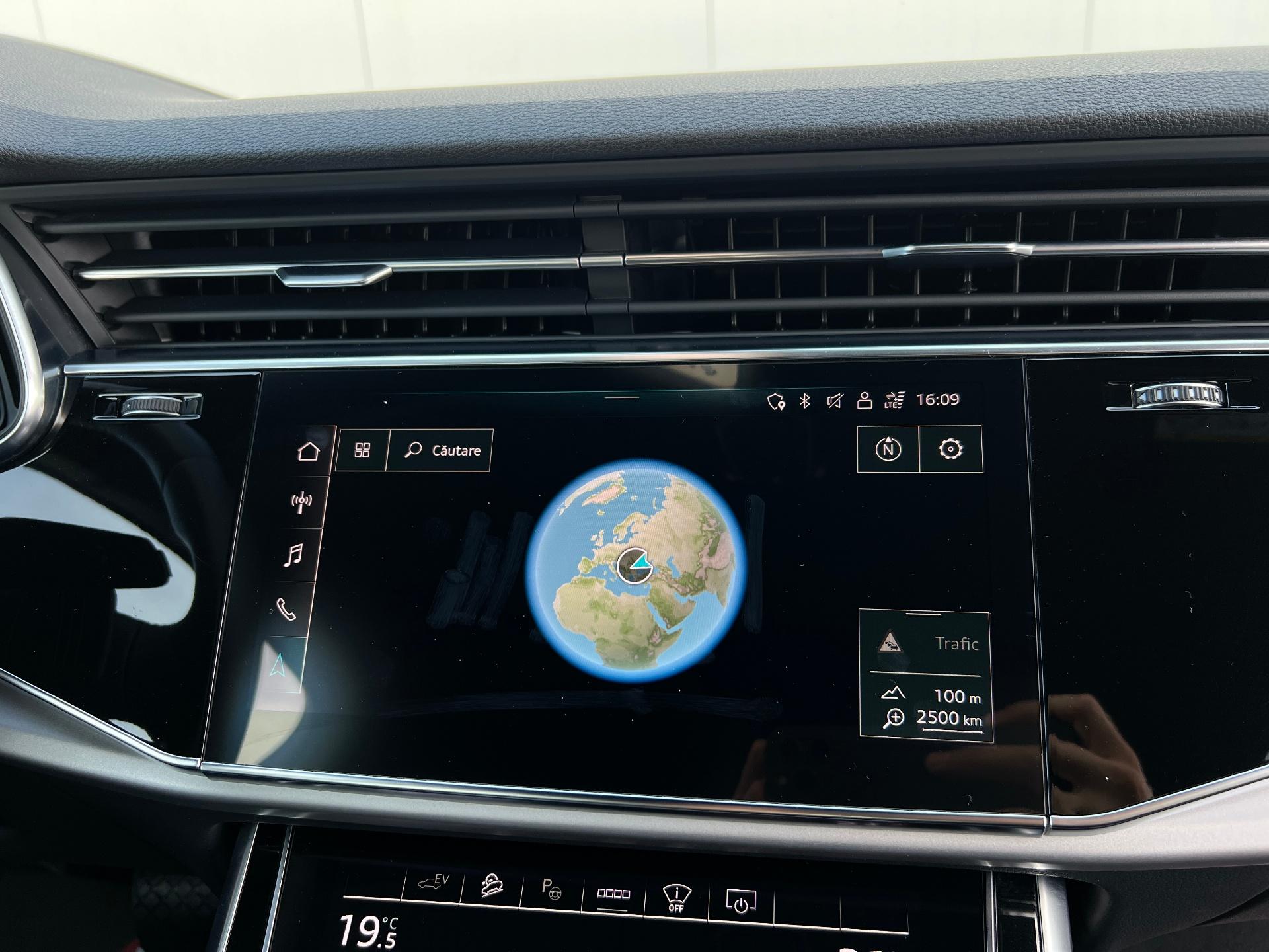 Audi-Q7