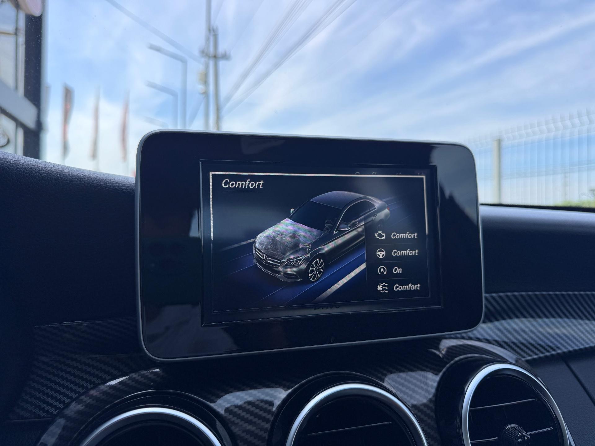 Mercedes-Benz-C