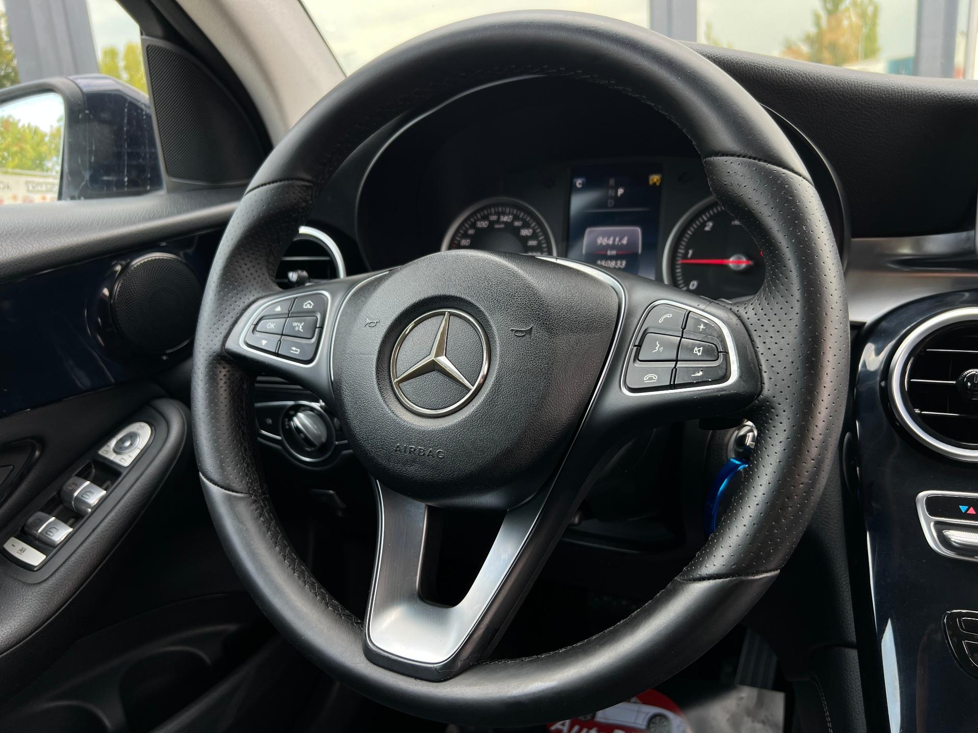 Mercedes-Benz-GLC