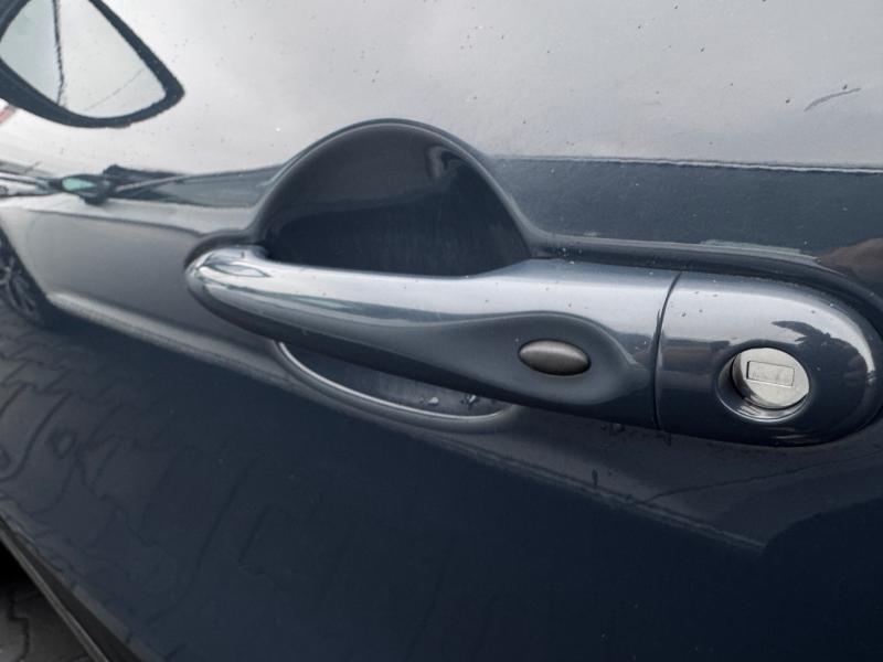 Car Thumb
