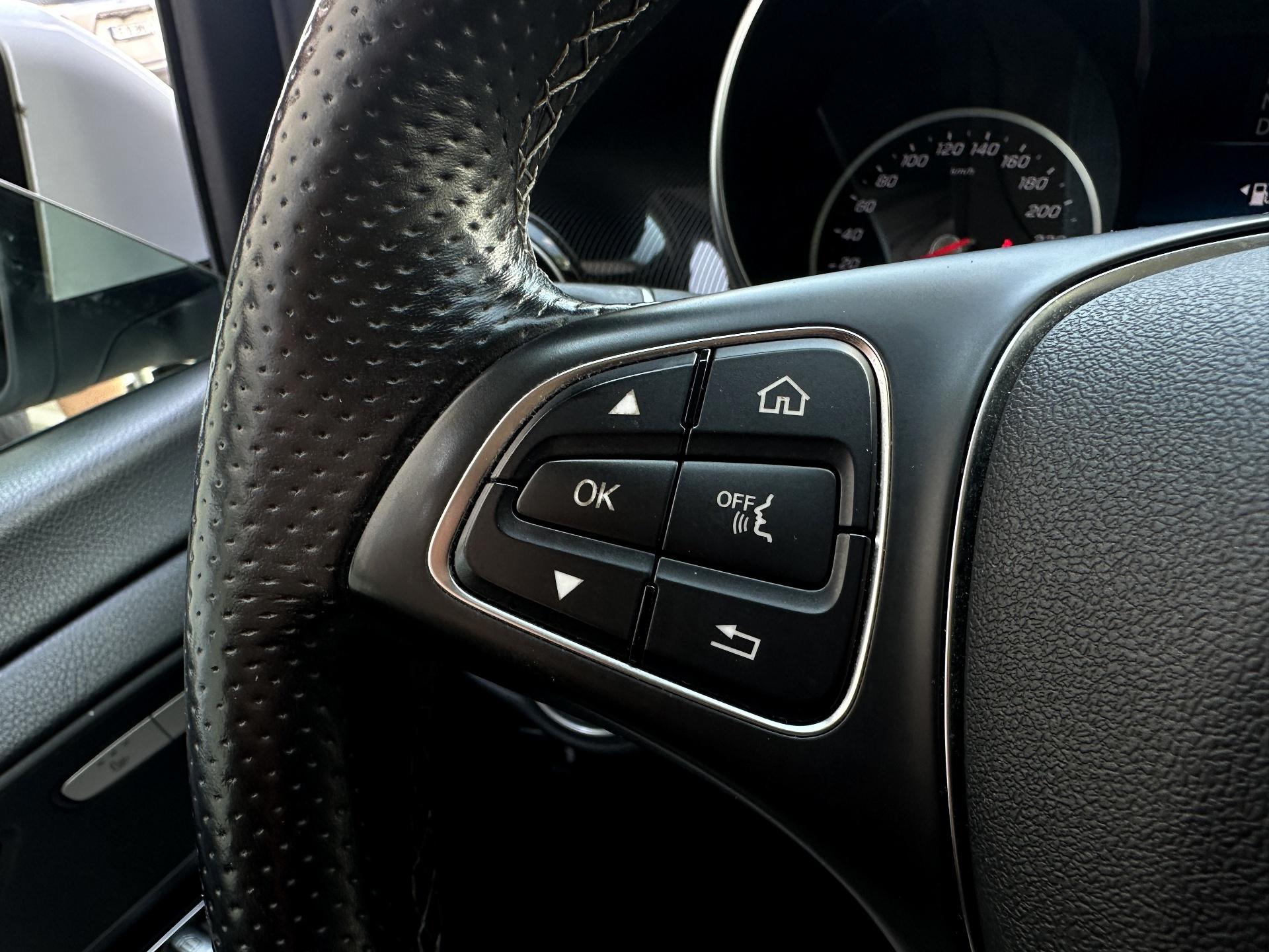 Mercedes-Benz-V