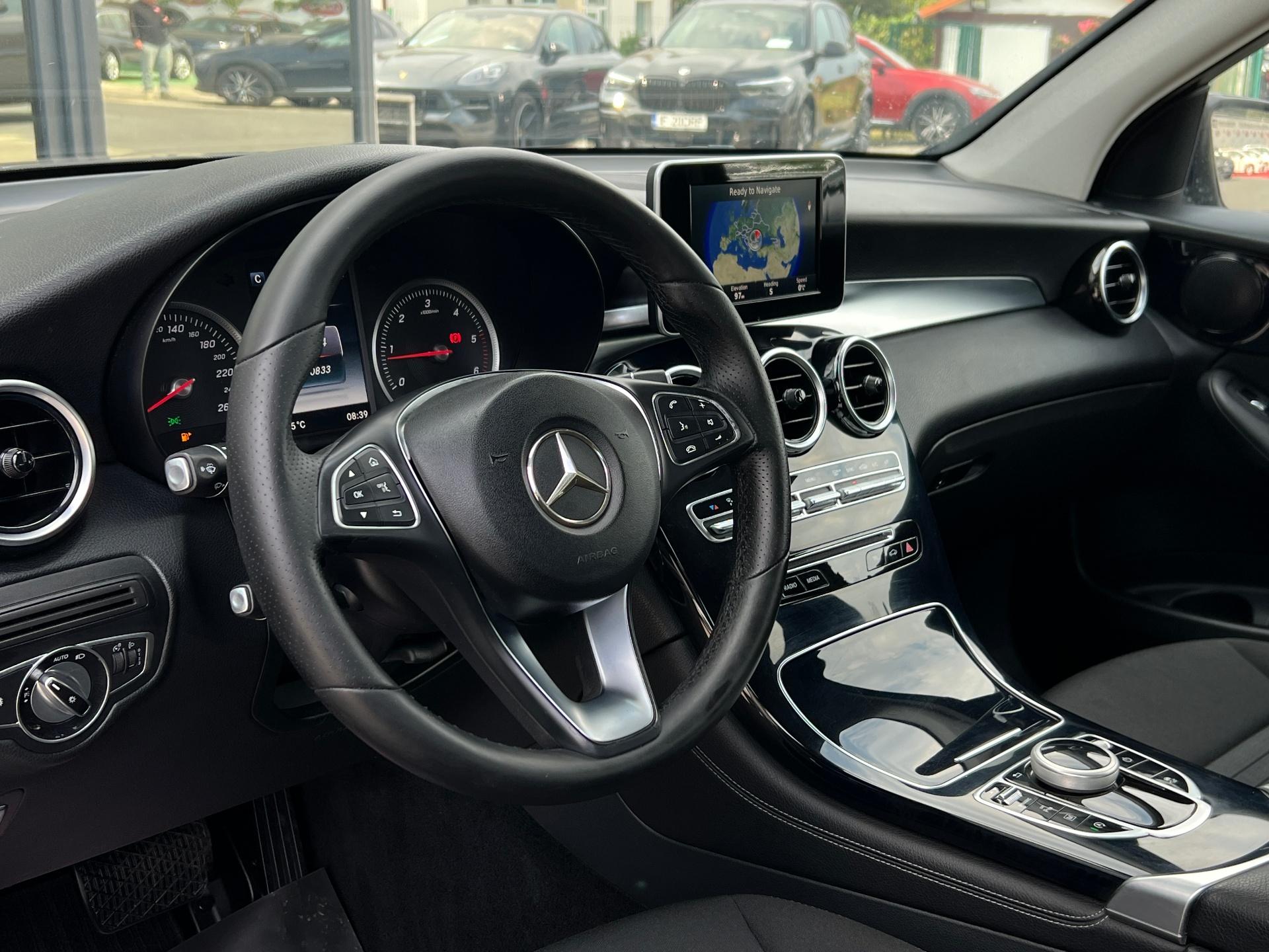 Mercedes-Benz-GLC