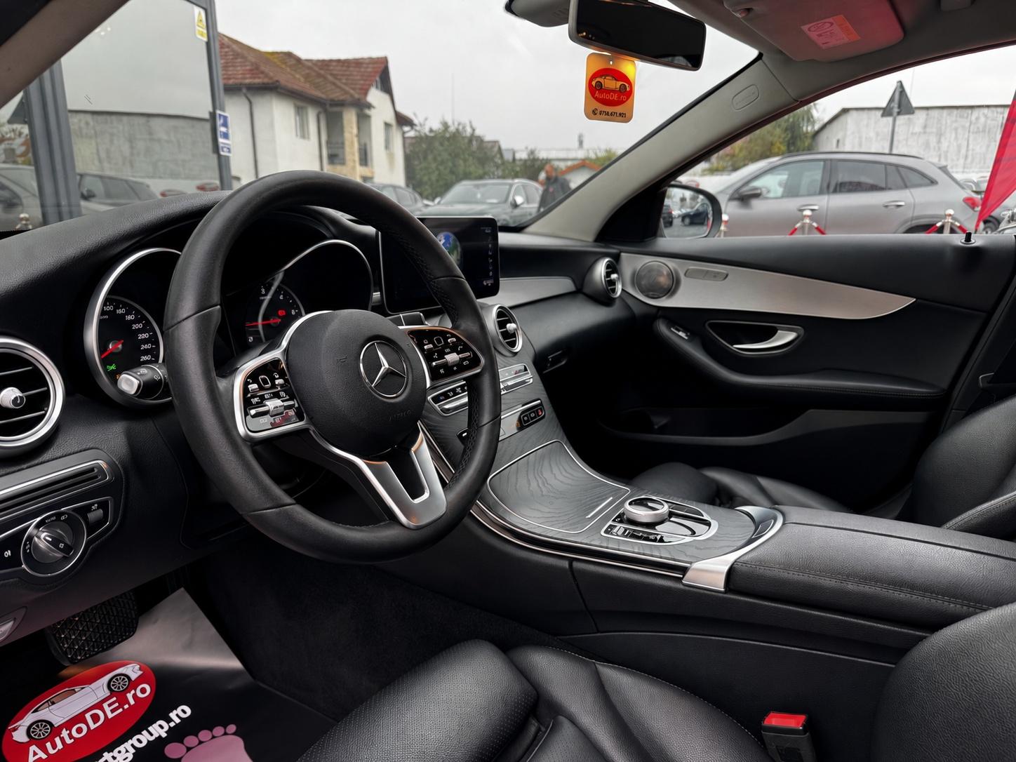 Mercedes-Benz-C