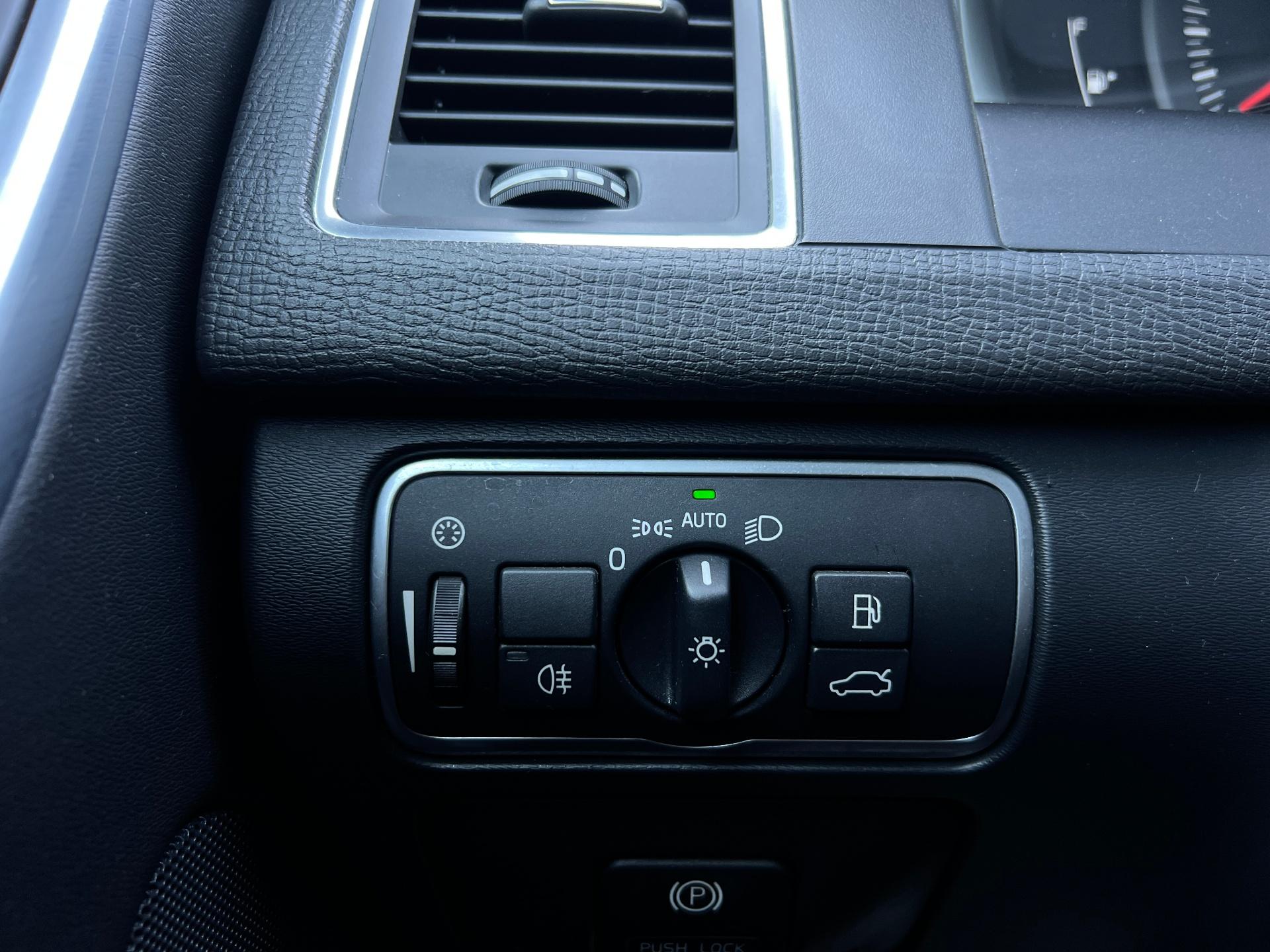 Volvo-XC 60